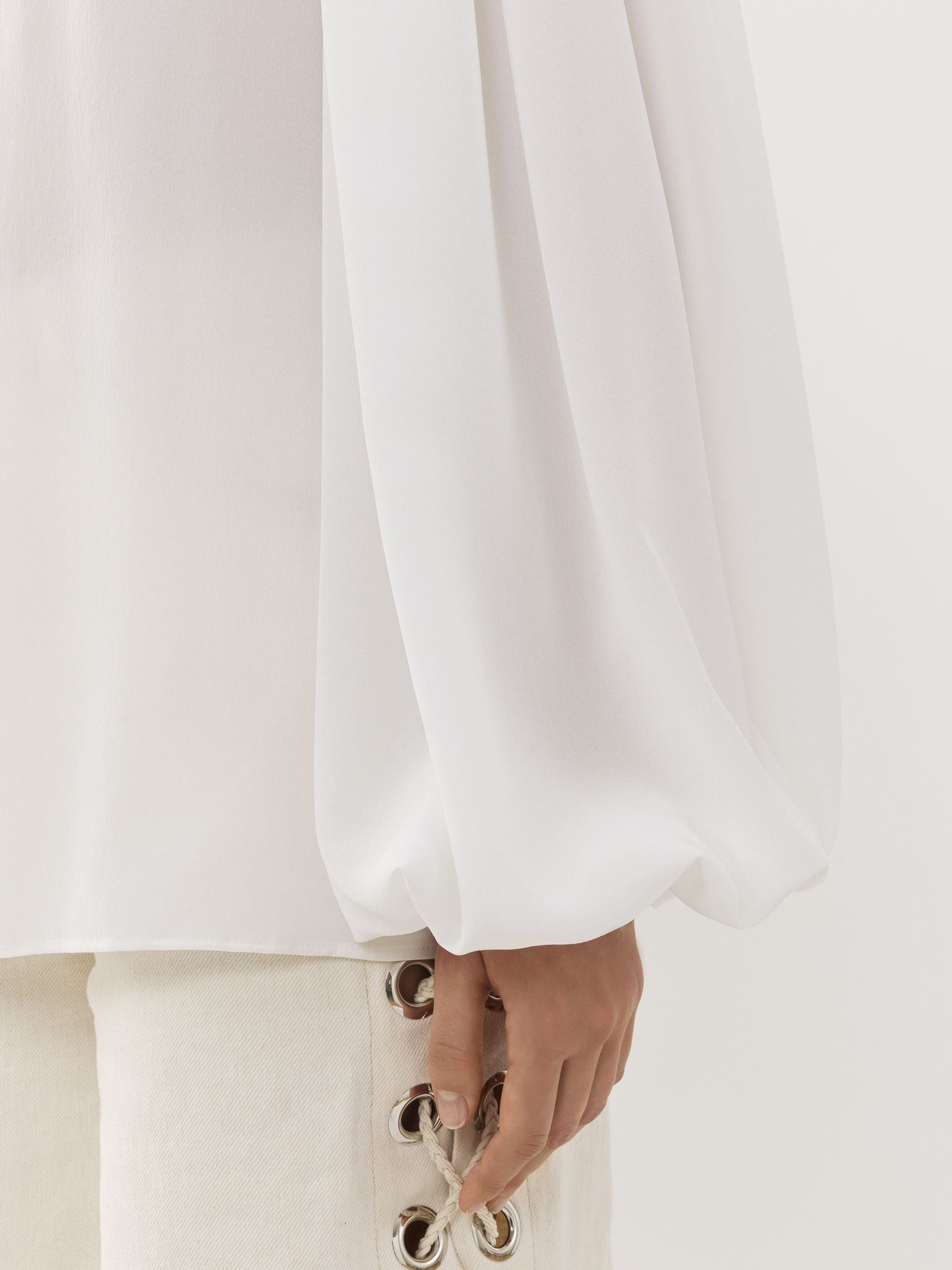 Chemise manches bouffantes en soie - White
