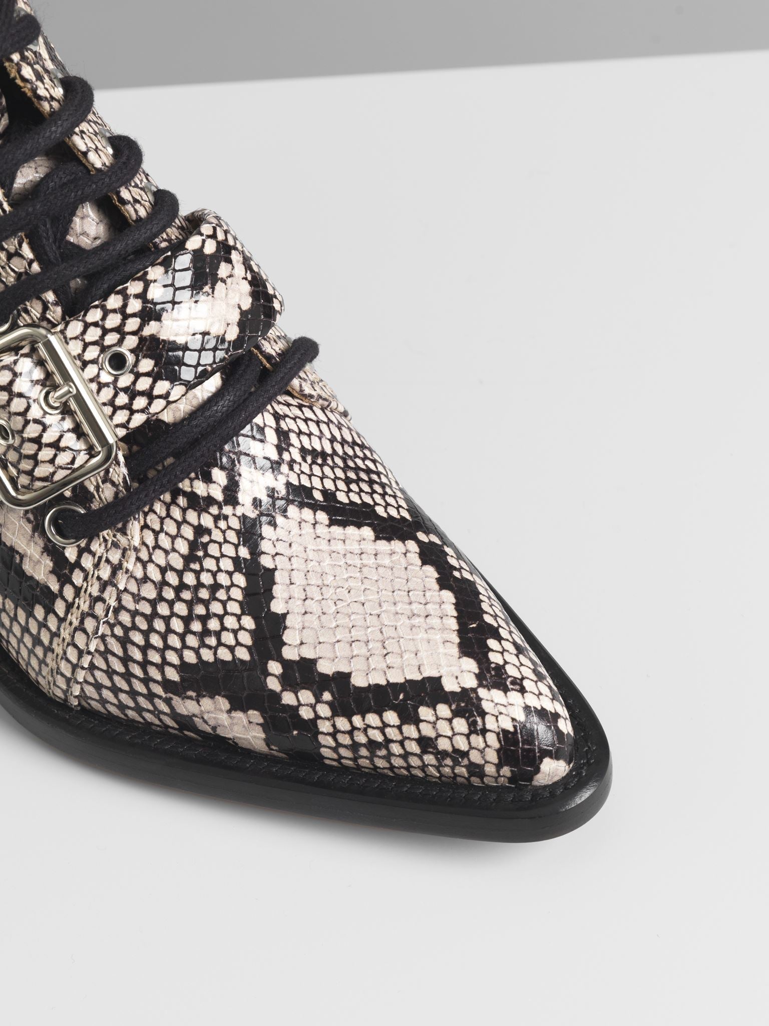Bottines Rylee ajourées en cuir - Gold