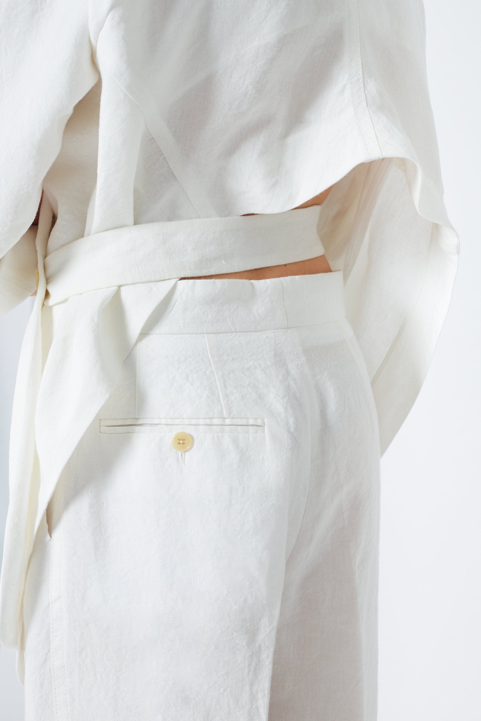 Veste croisée courte au dos en lin - Blanc