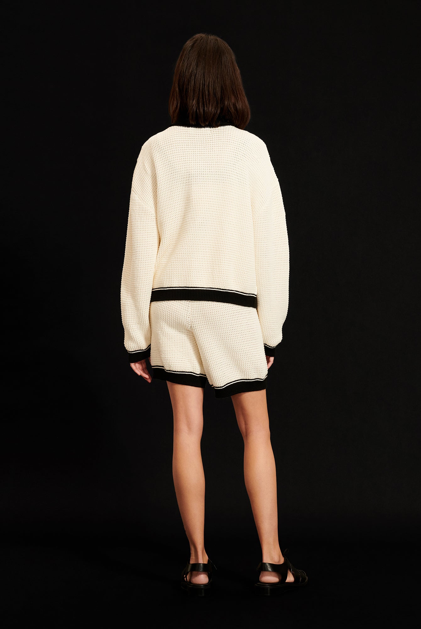 Veste tricotée à col et finitions contrastantes - Écru
