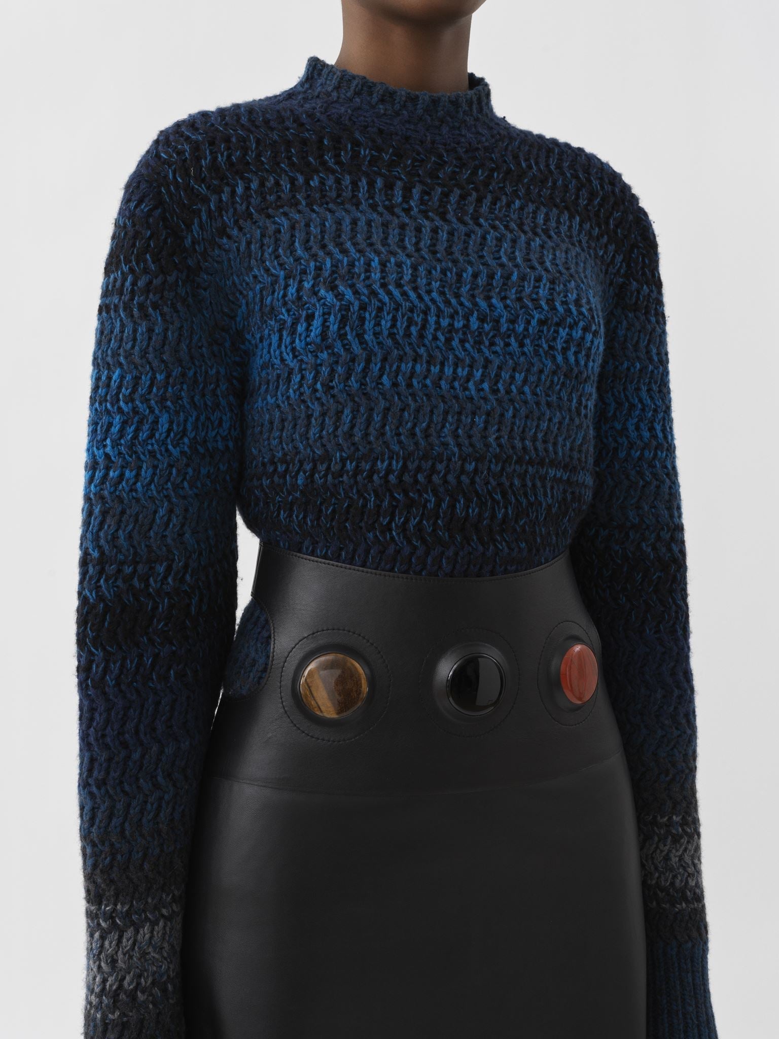 Jupe midi évasée en cuir - Black