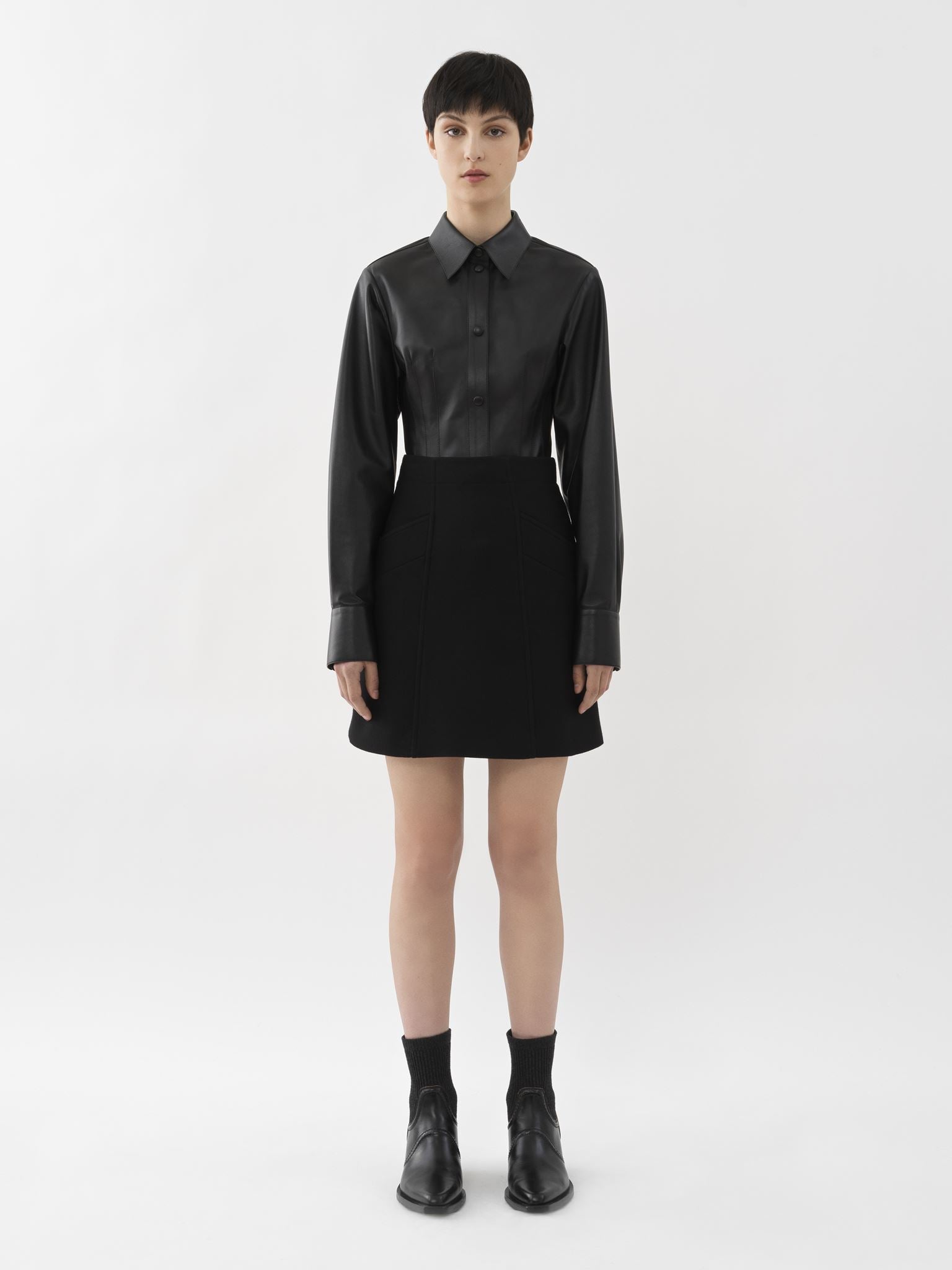Mini jupe trapèze en laine - Black
