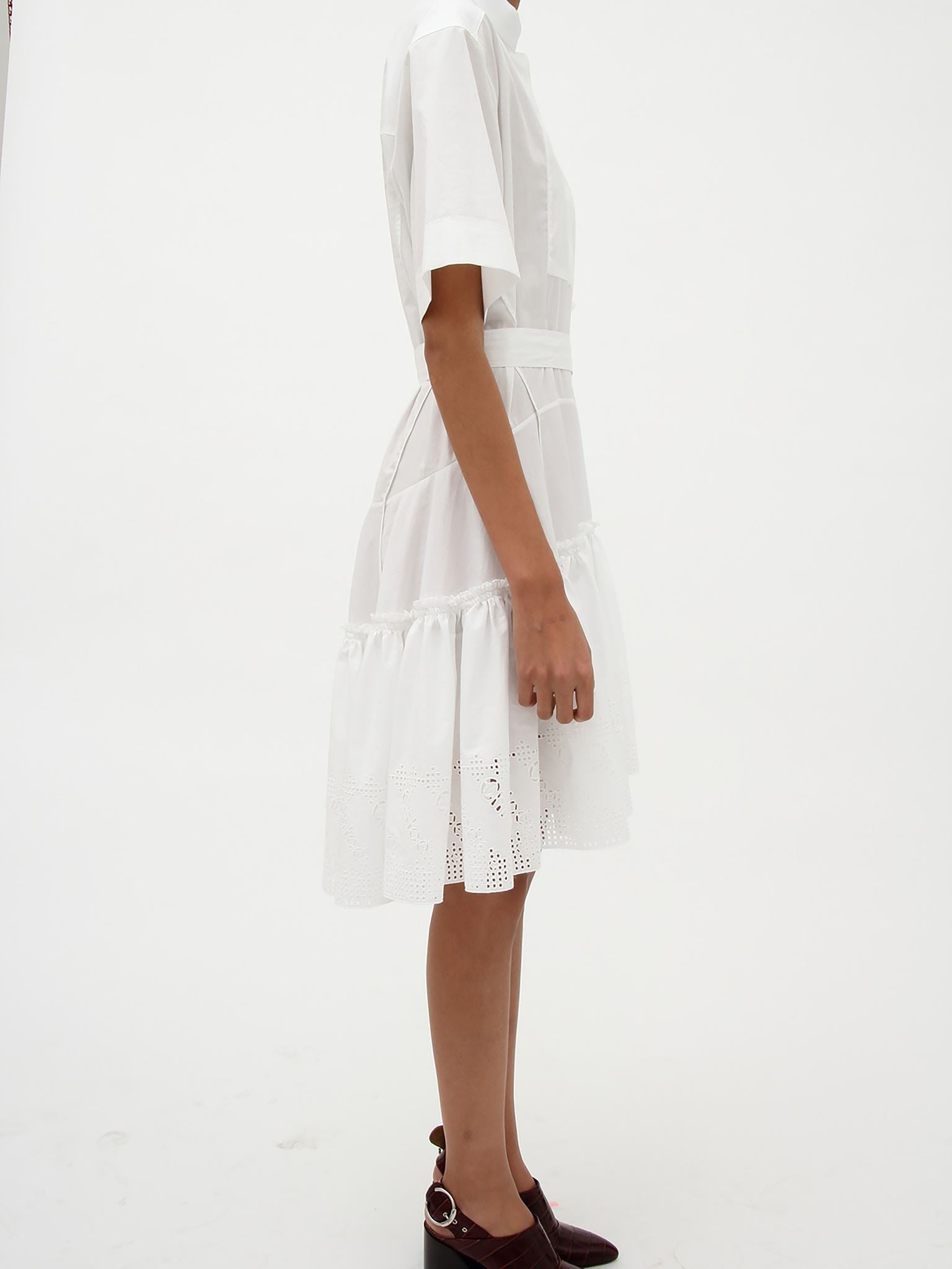 Robe manches courtes à col mao - White
