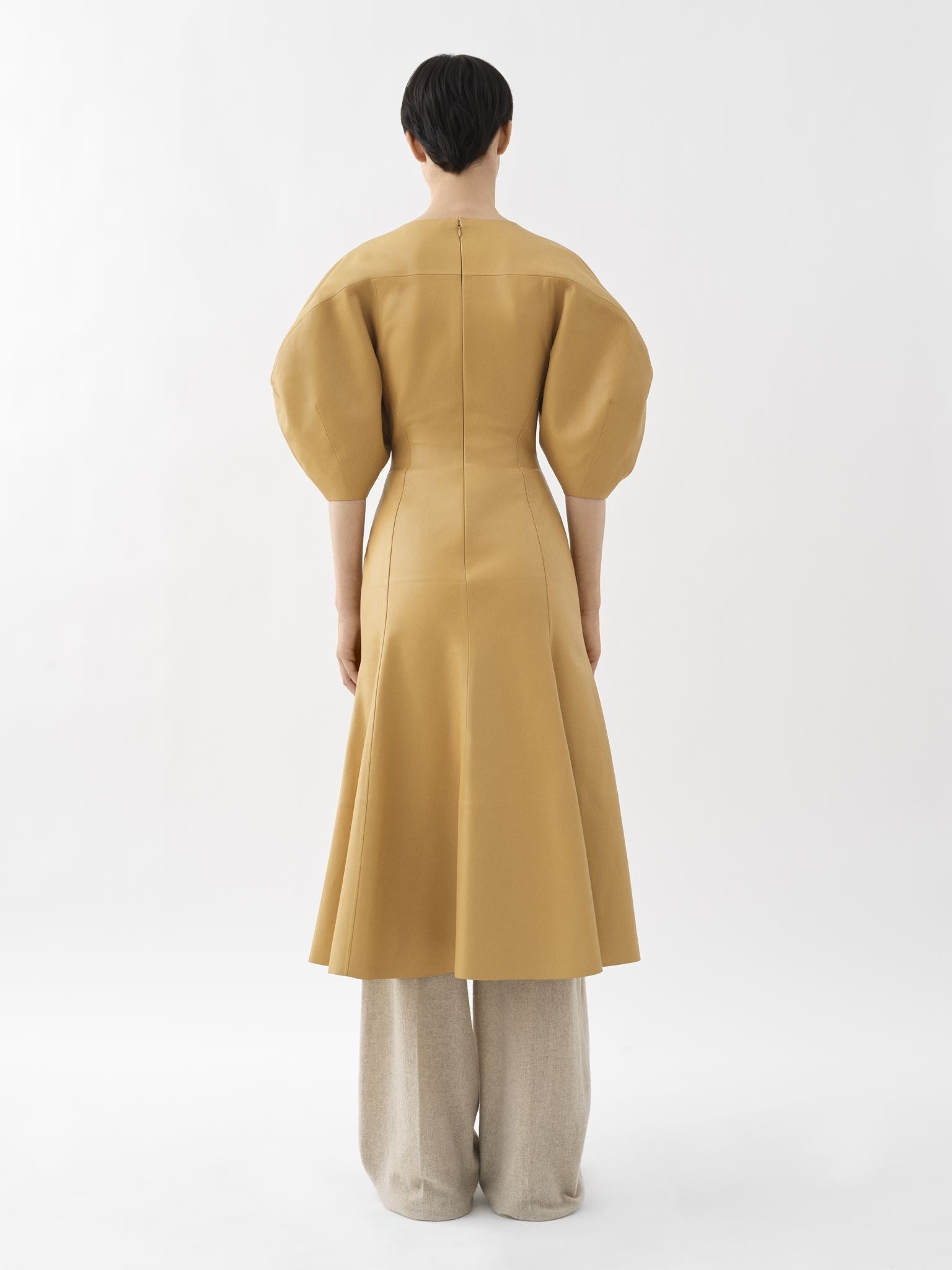 Robe midi corset en cuir - Soleil de Septembre