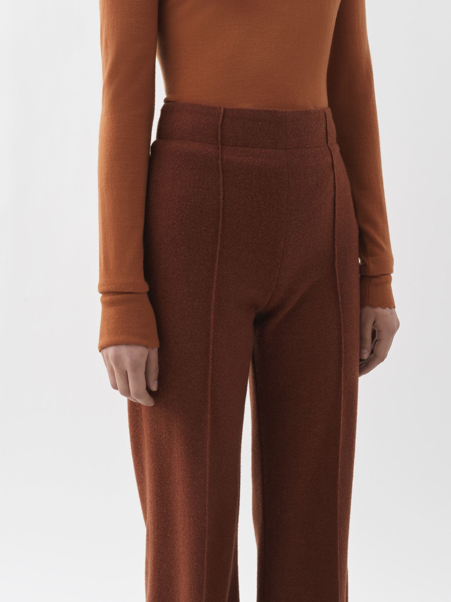 Pull ajusté à col roulé en laine - Brun Chaud