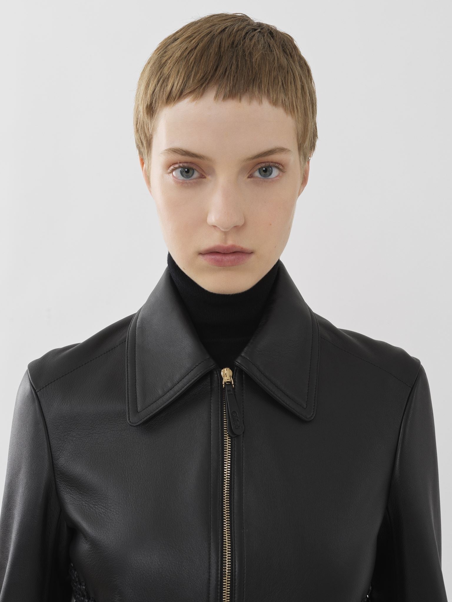 Veste courte en cuir - Noir