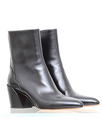 Bottines à talons biseautés en cuir - Noir