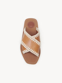Mules plates Woody croisées en cuir - Luminous Ochre