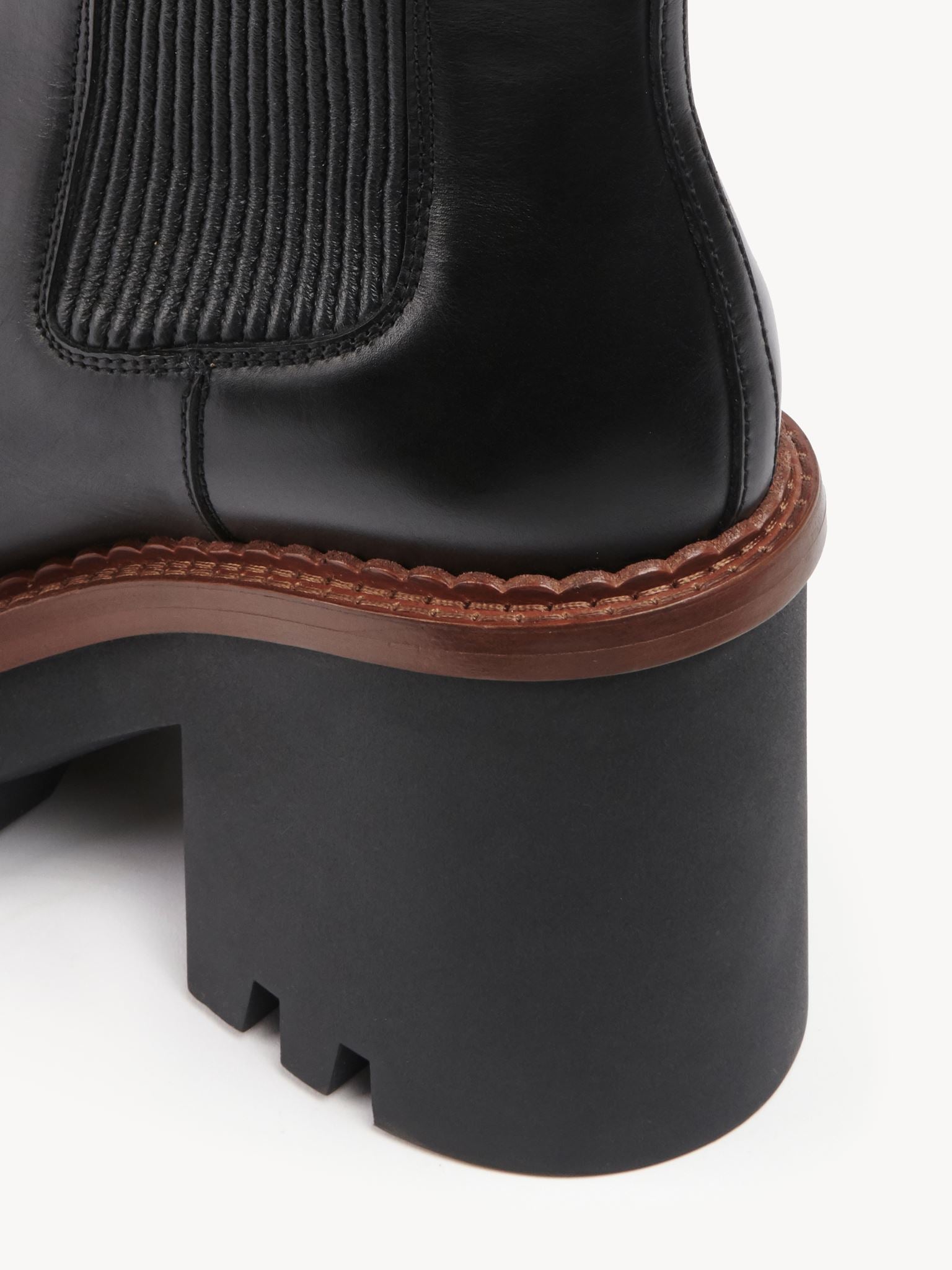 Bottines chelsea à talon Owena en cuir - Noir