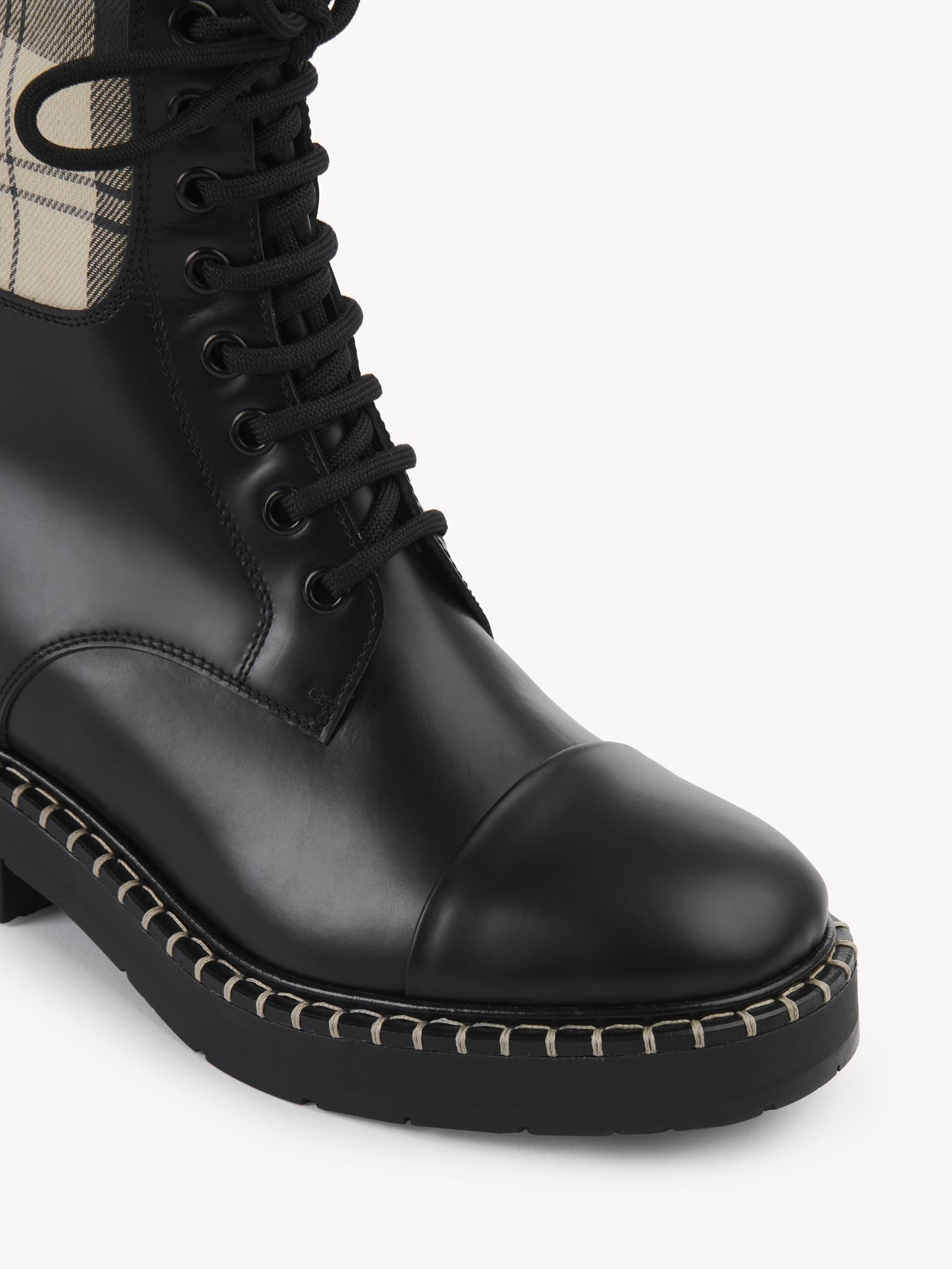 Bottines à lacets Noua Barbour - Black