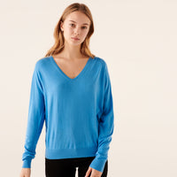 Pull à col V oversize en laine superfine - Pacific Blue