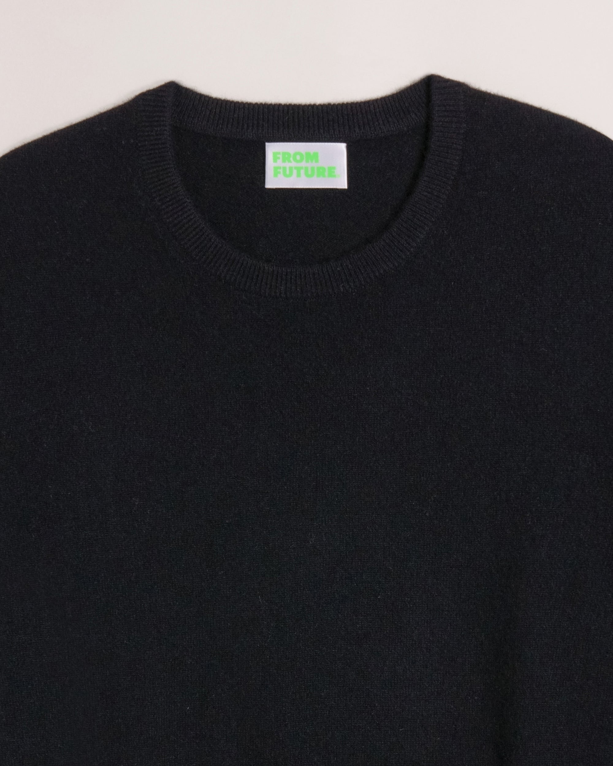 Pull léger à col rond en cachemire - Black