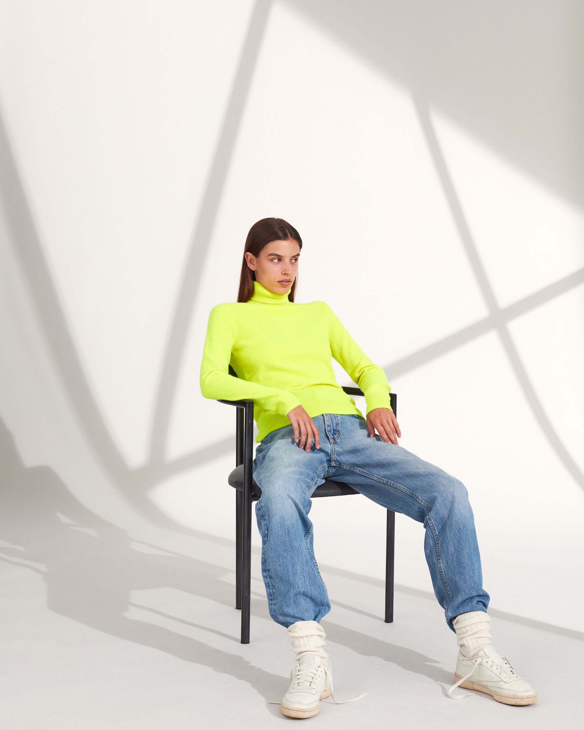 Pull classique à col roulé en cachemire - Neon Yellow
