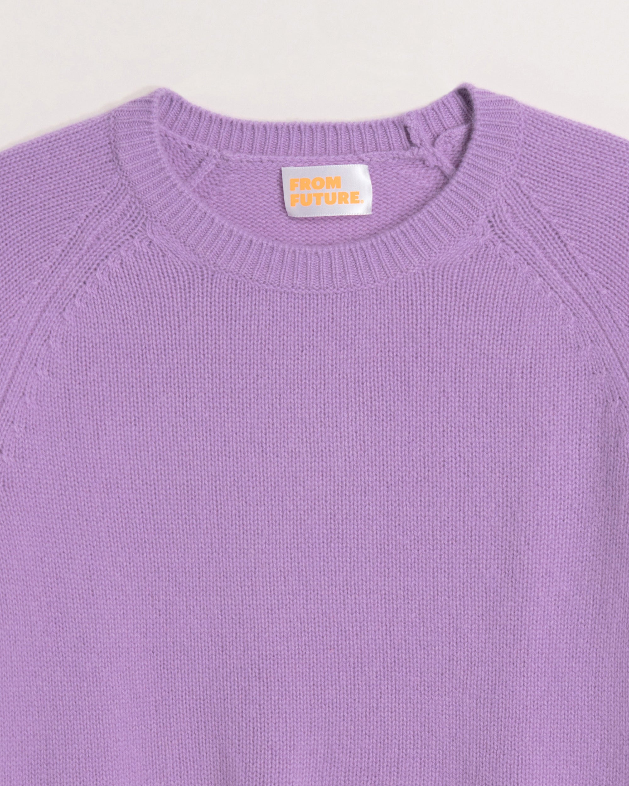 Pull court à col rond fin en cachemire - Winter Lilac