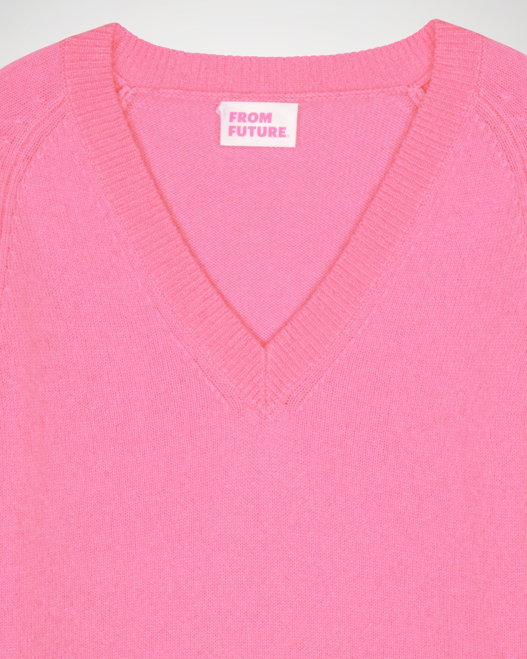 Pull court Light à col V en cachemire - Sugar Pink