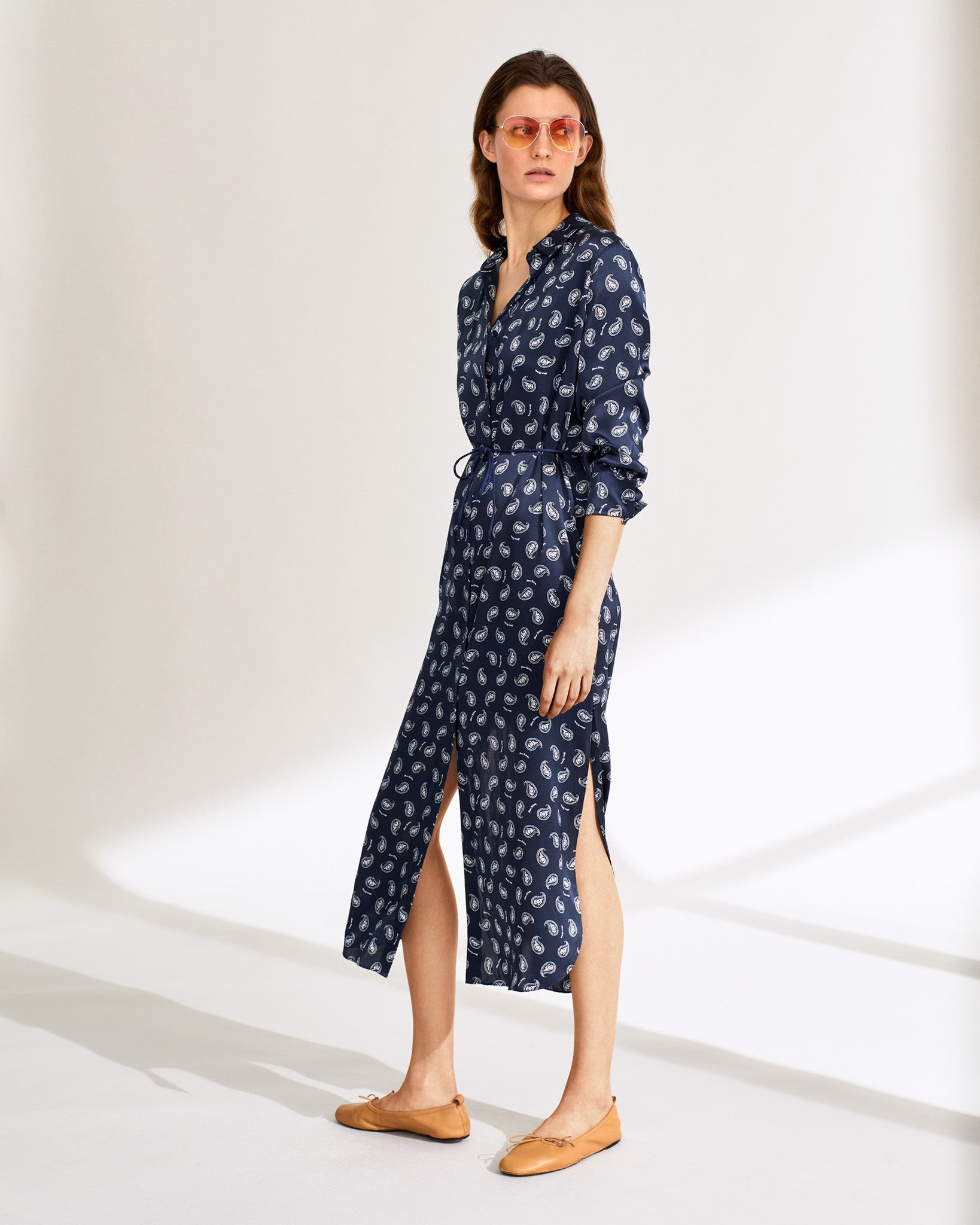 Robe chemise Angie en soie - Navy Bandana