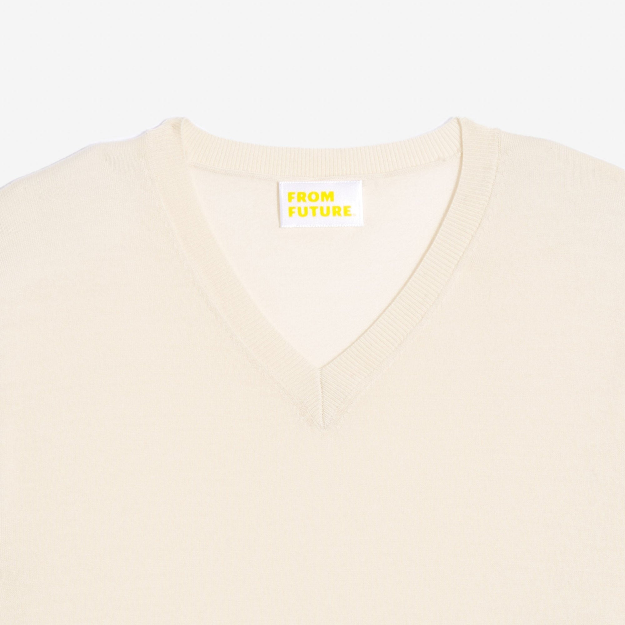 Pull à col V en laine superfine - Ecru