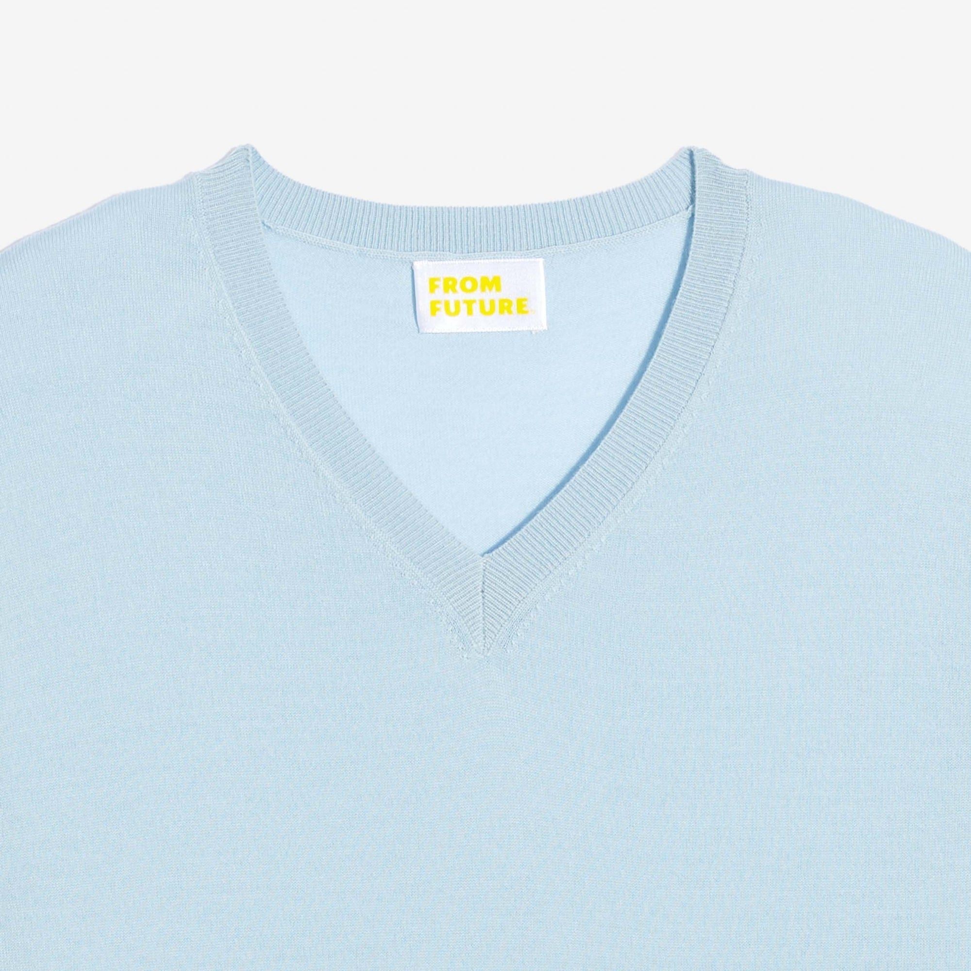 Pull à col V en laine superfine - Pale Blue
