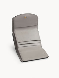 Petit portefeuille trois volets Chloé C en cuir - Stormy Grey