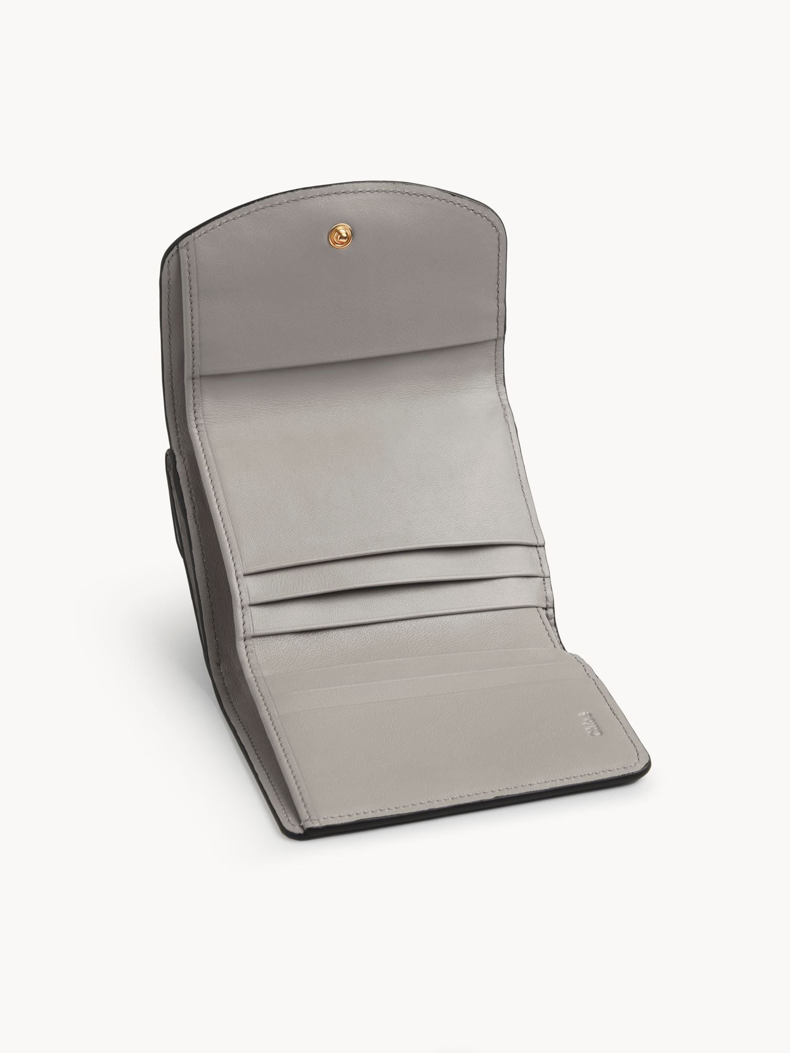 Petit portefeuille trois volets Chloé C en cuir - Stormy Grey