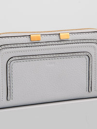 Portefeuille long zippé Marcie en cuir - Light Cloud