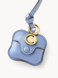 Étui pour Airpods Pro Alphabet en cuir - Gentle Blue