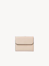 Portefeuille compact à trois volets Alphabet en cuir - Cement Pink