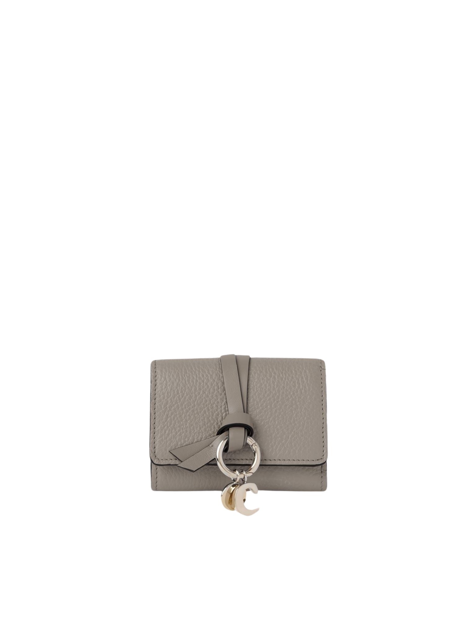 Mini portefeuille à trois volets Alphabet en cuir - Cashmere Light Grey