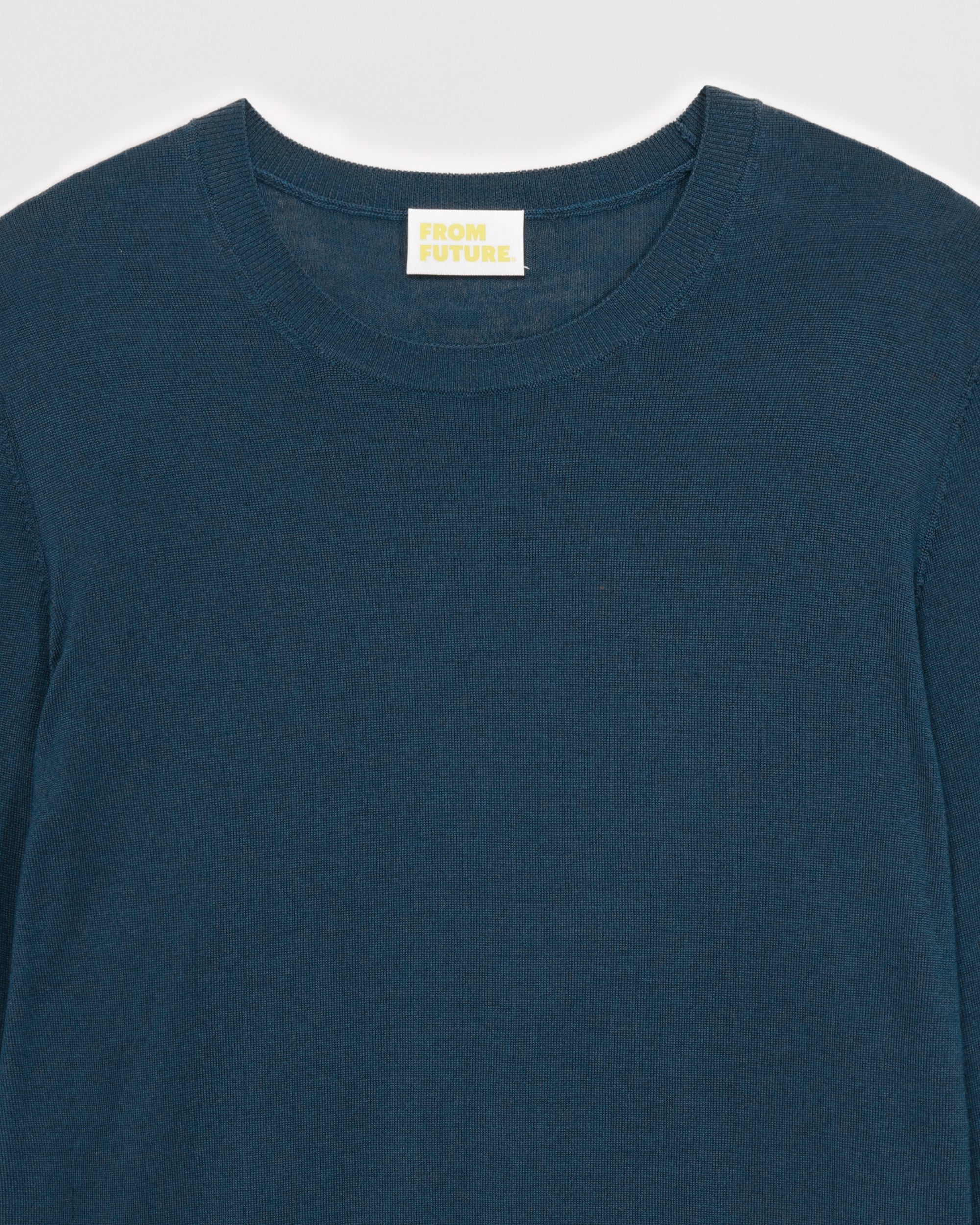 Pull à col rond et coupe classique en laine mérinos - Moonlight Blue
