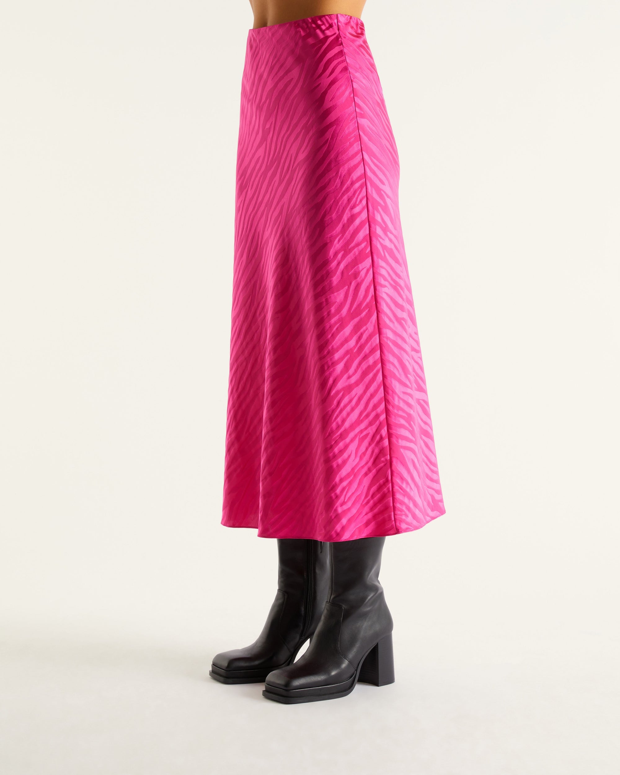 Jupe mi longue Vicky en soie - Pink Jacquard