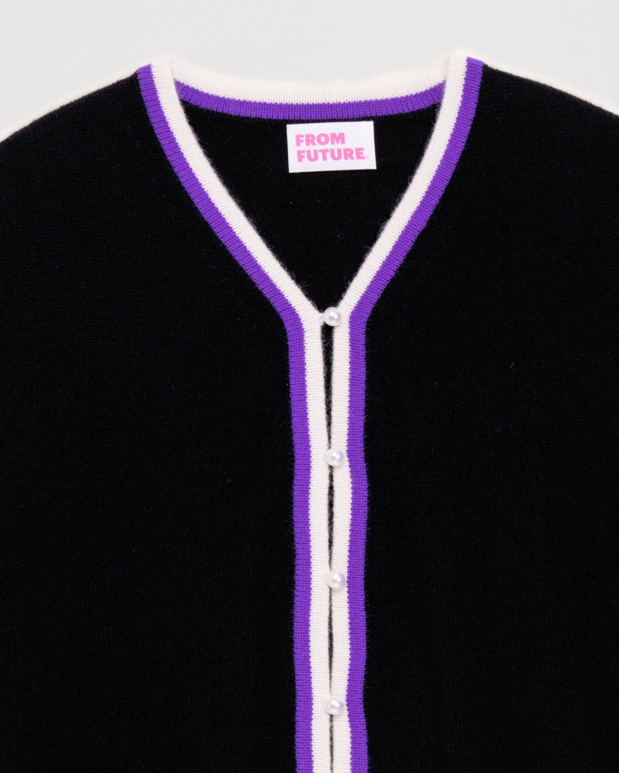Cardigan court à perles en cachemire - Black