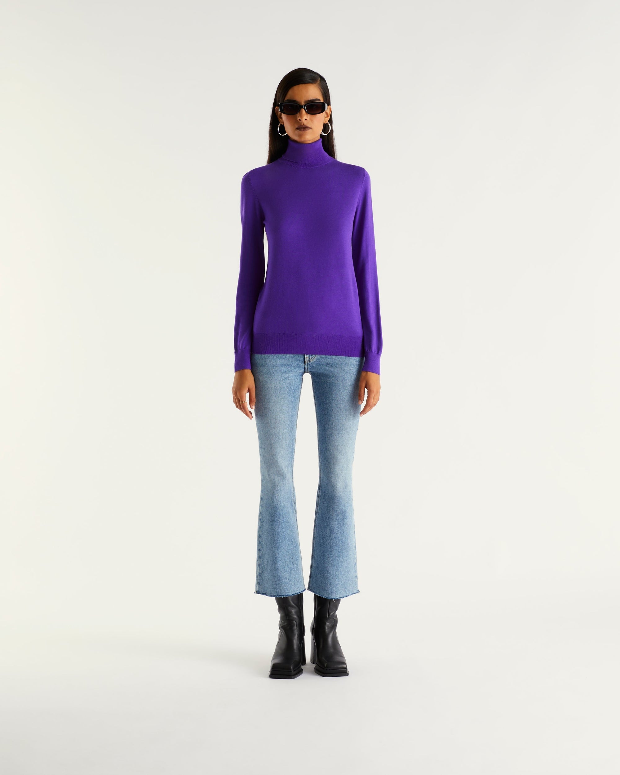 Pull loose à col roulé en laine mérinos - Neon Purple