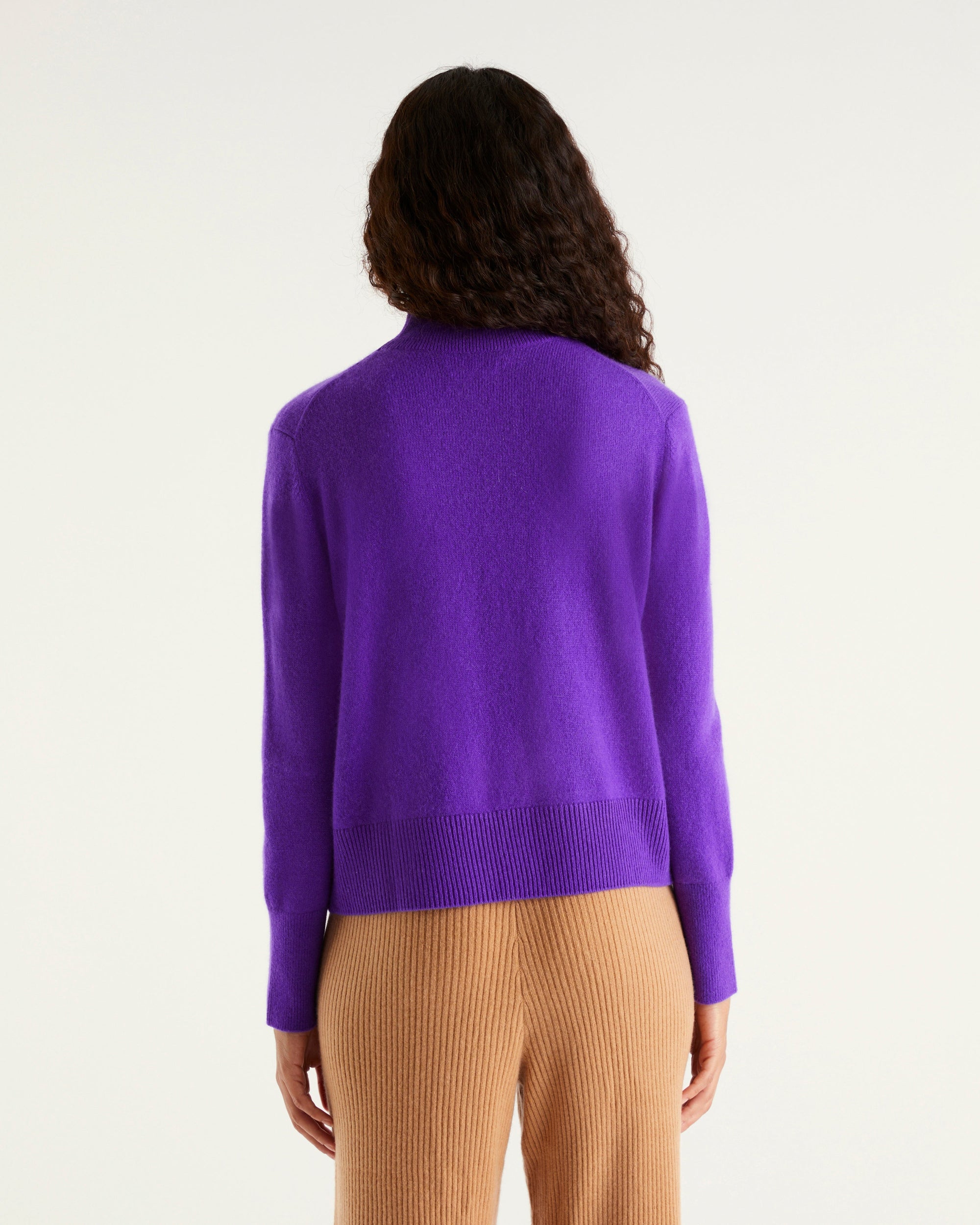 Pull à col montant oversize Walking en cachemire - Neon Purple