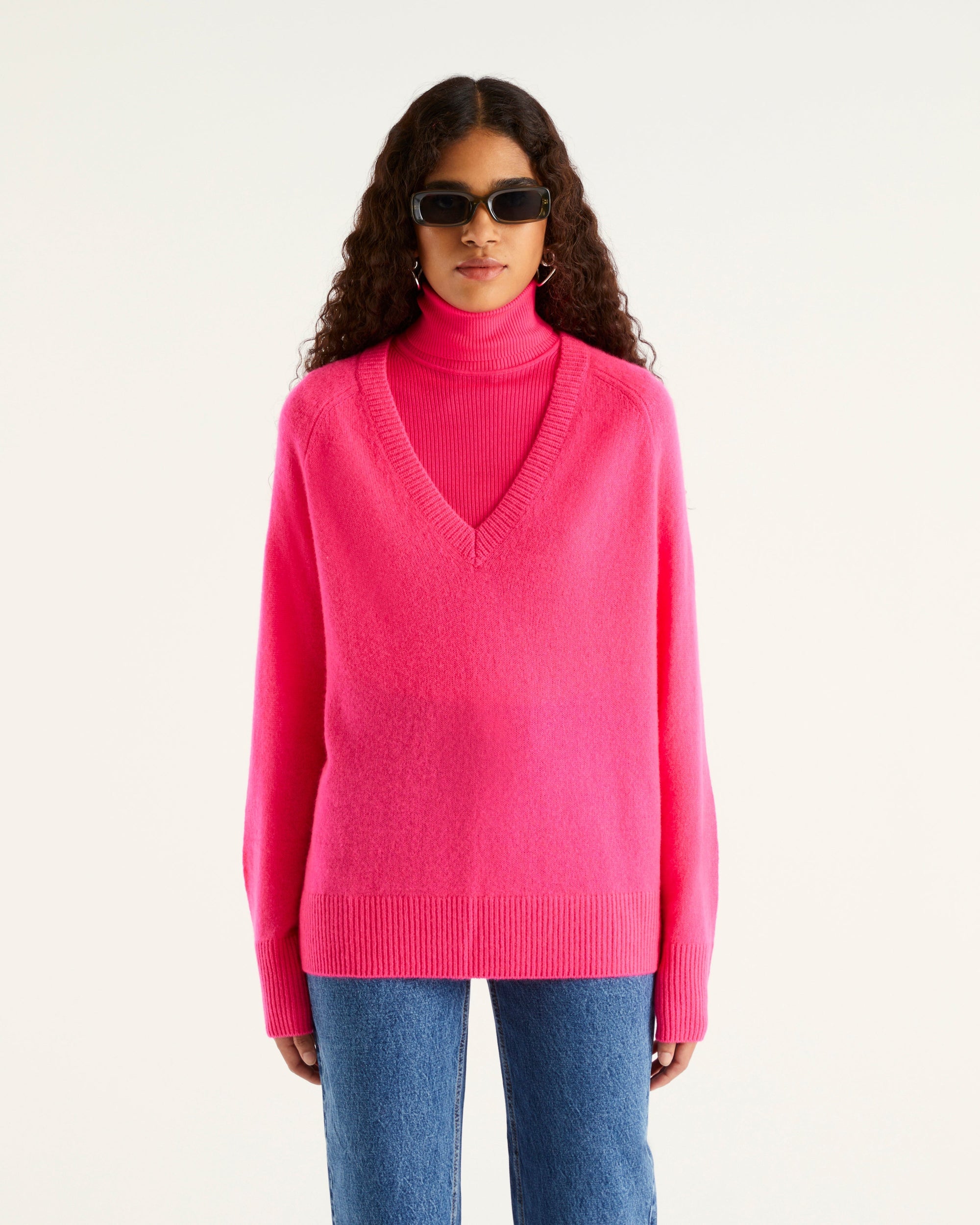 Pull à col V Light à coupe oversize en cachemire - Neon Orange