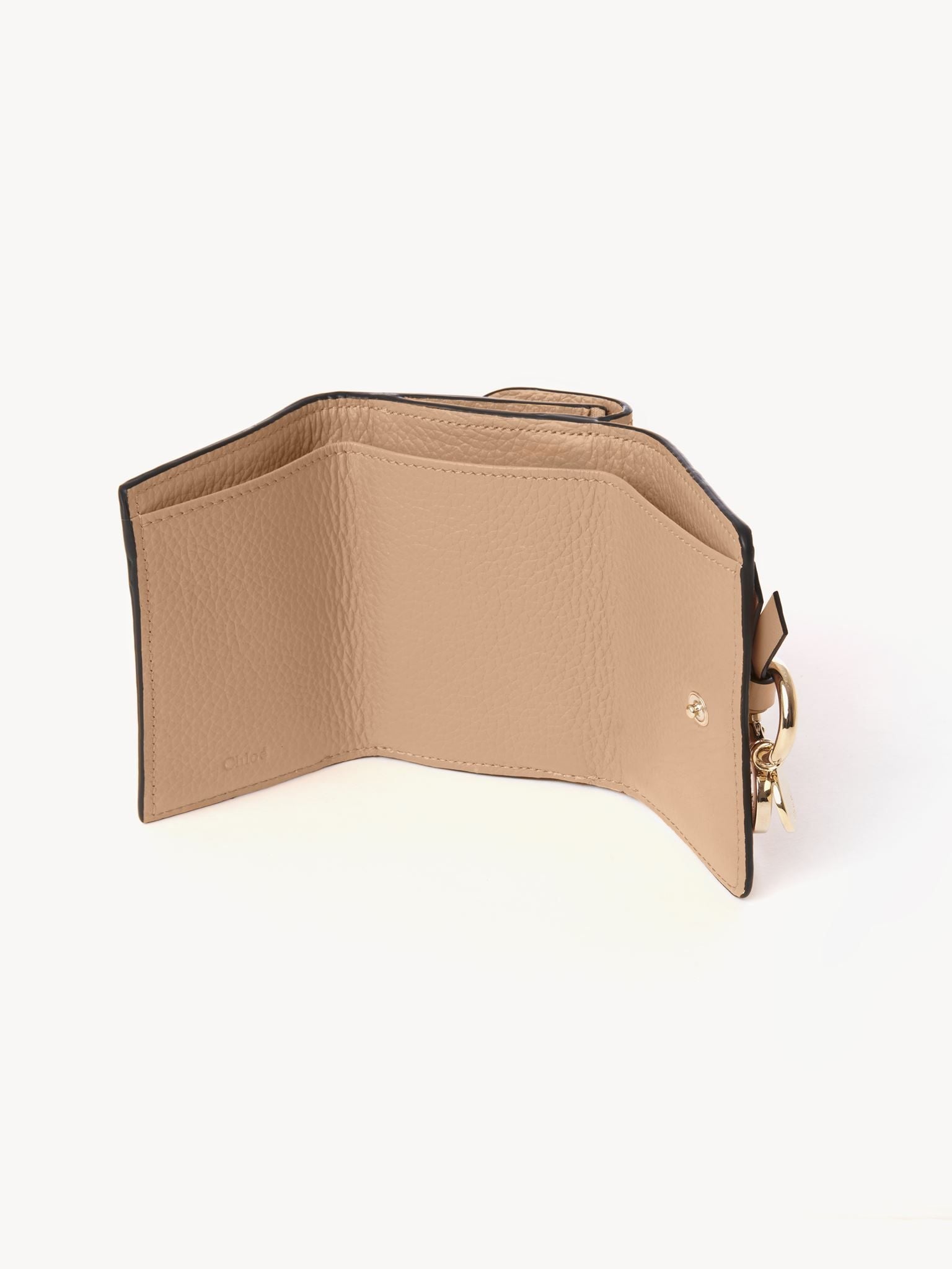Mini portefeuille à trois volets Alphabet en cuir - Light Tan