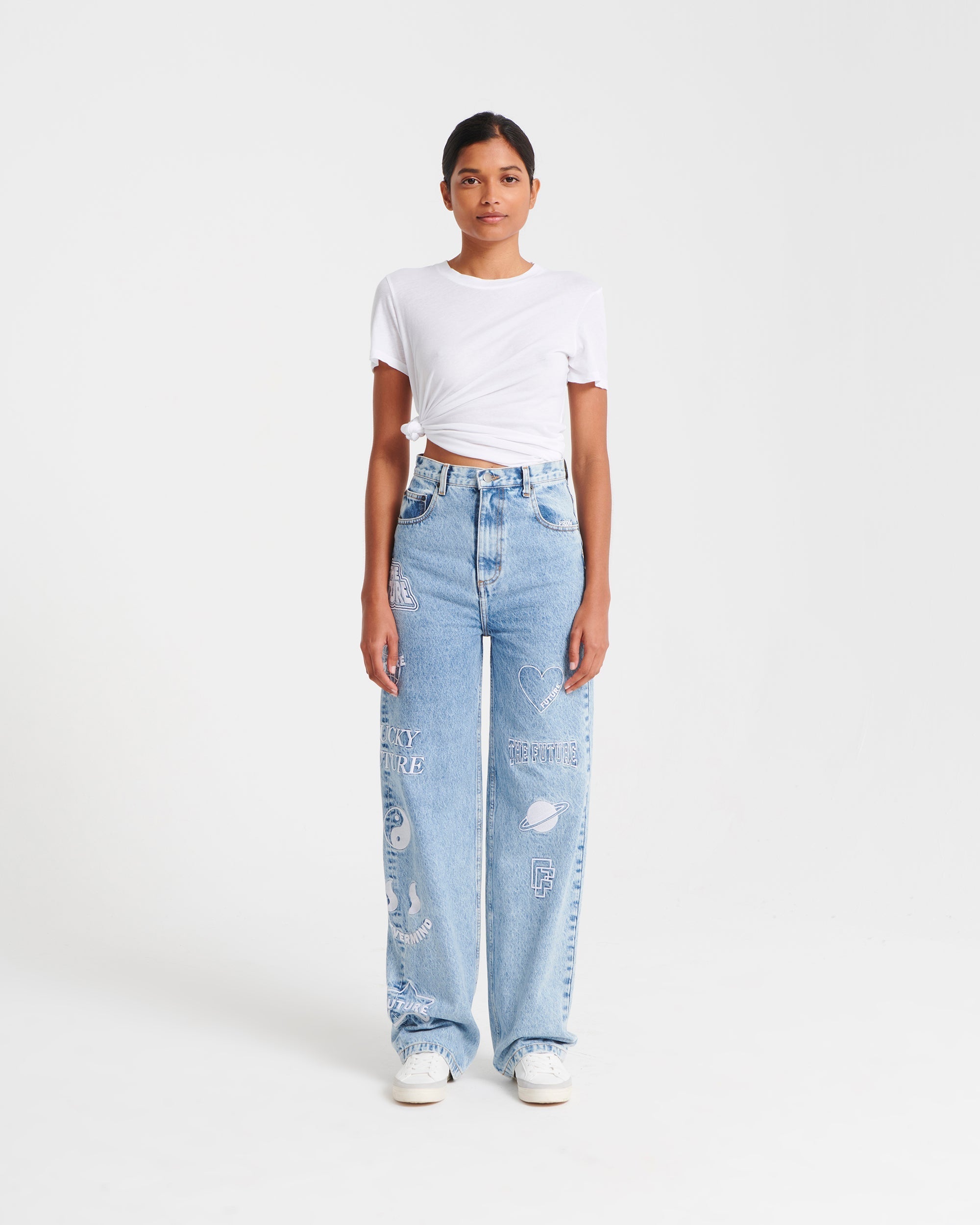 Jean large brodé patchwork - Pale Blue