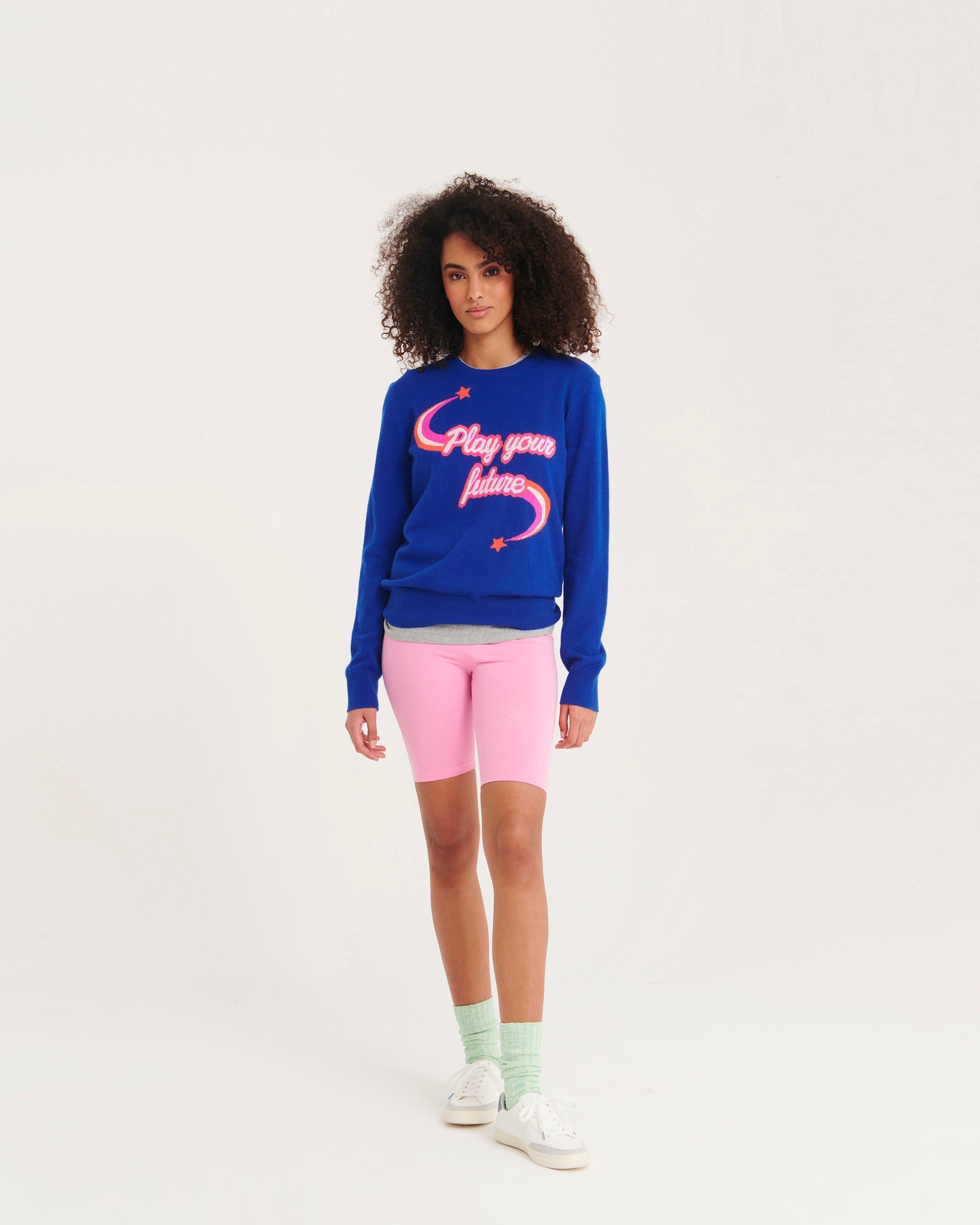 Pull à col rond Play Your Future en cachemire - Electric Blue