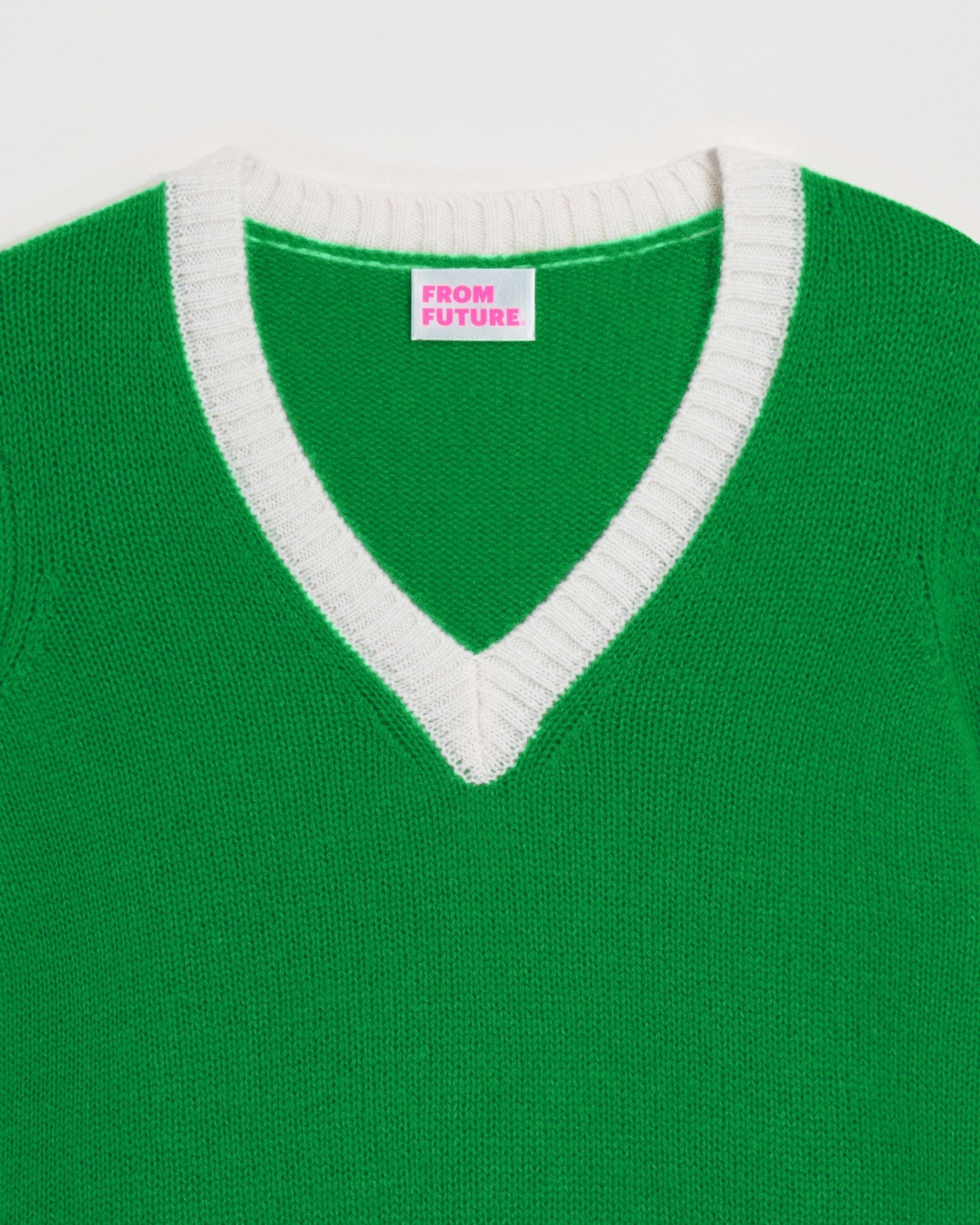 Pull court à col V bicolore en cachemire - Summer Green