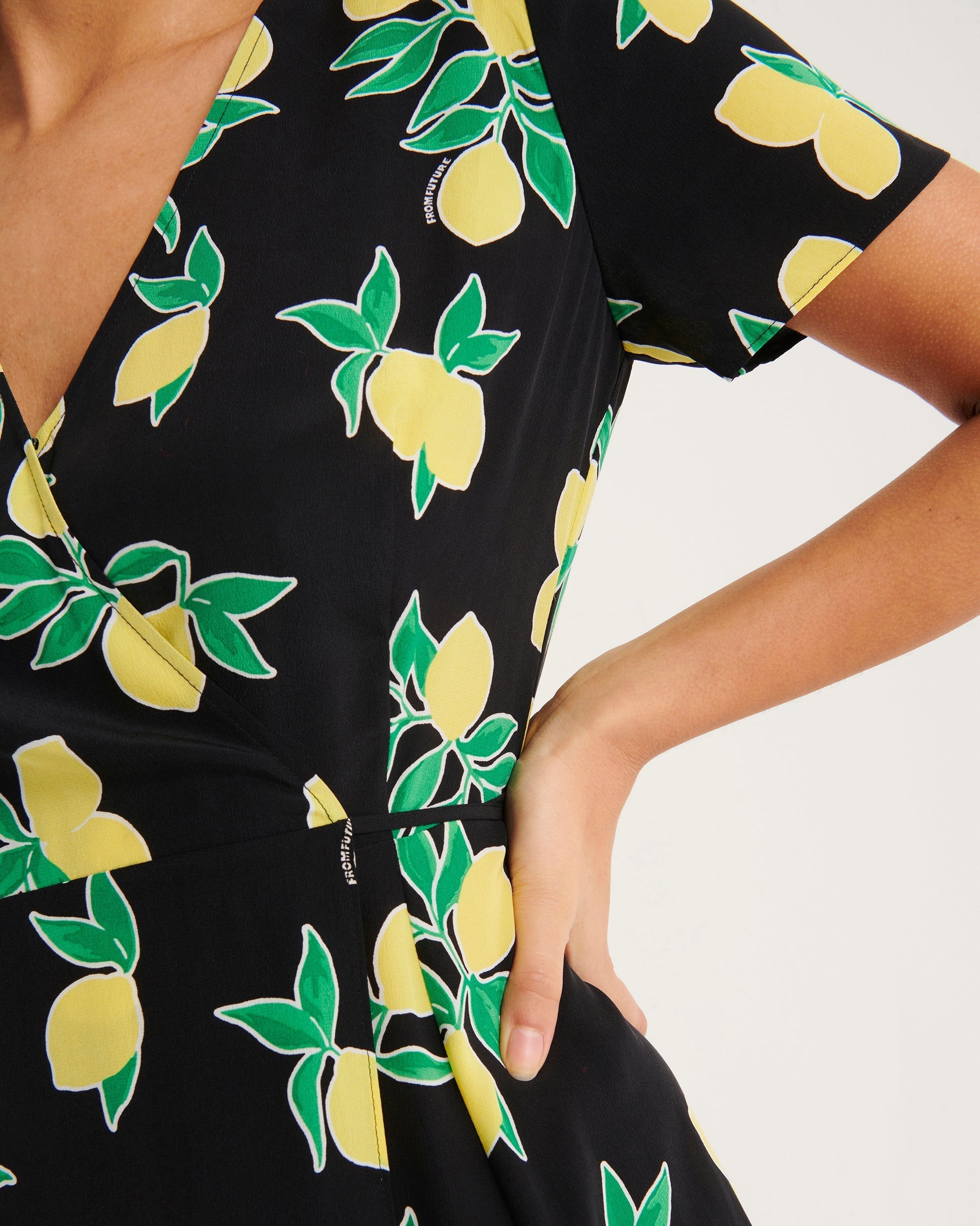 Robe longue Paola en soie - Black Lemons