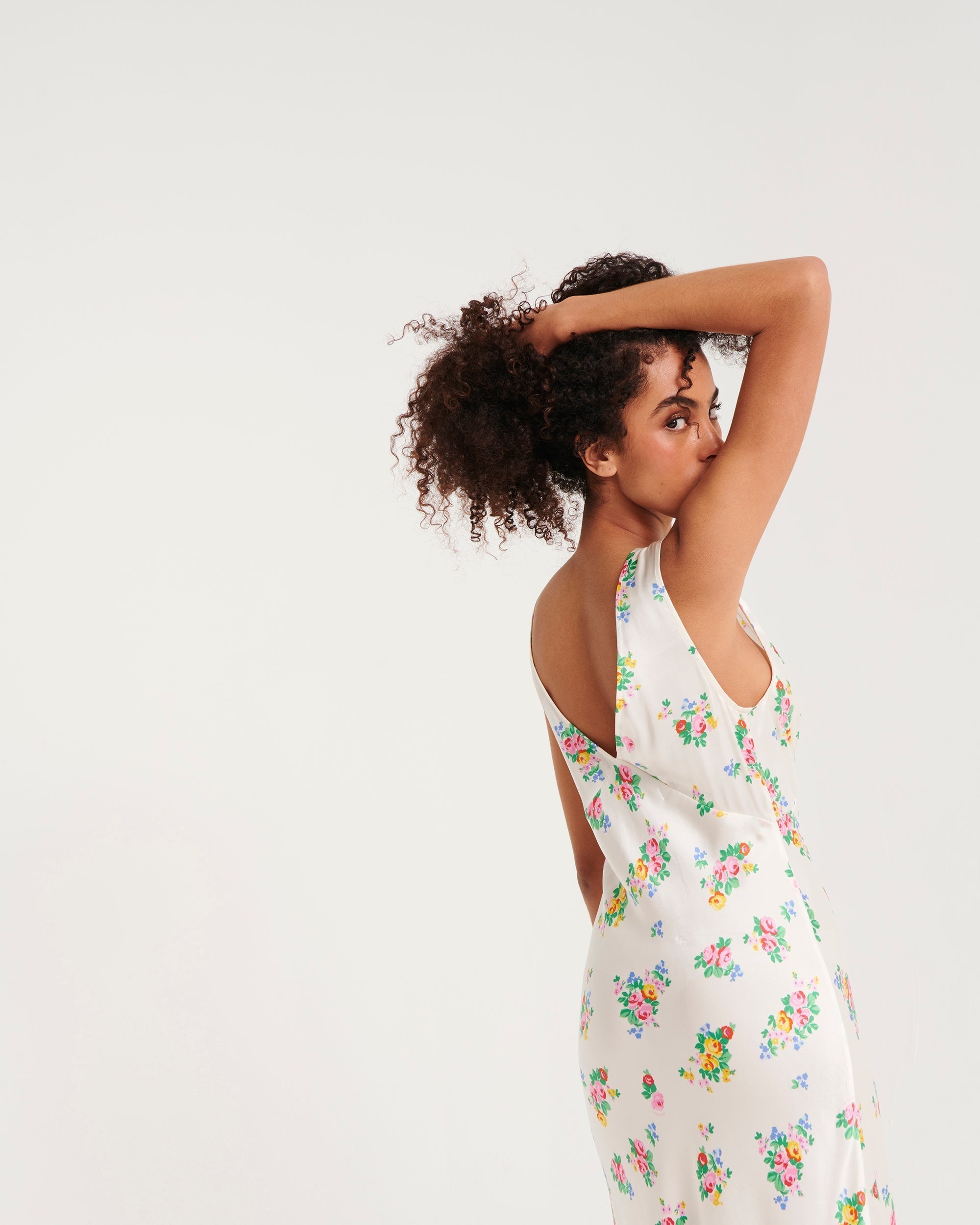 Robe longue Lola en soie - Pink Bouquets