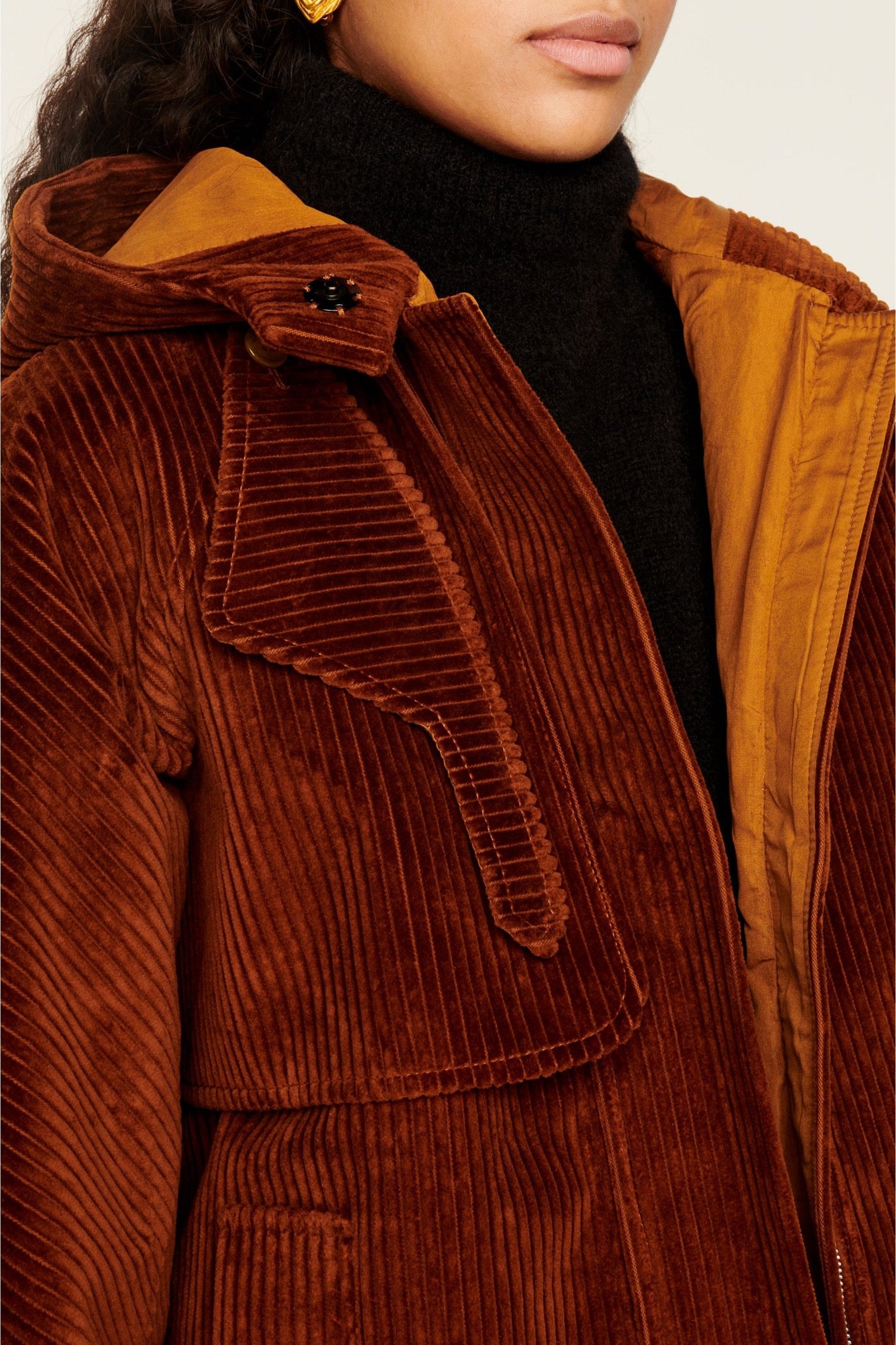 Blouson avec cordon de serrage à la taille - Café