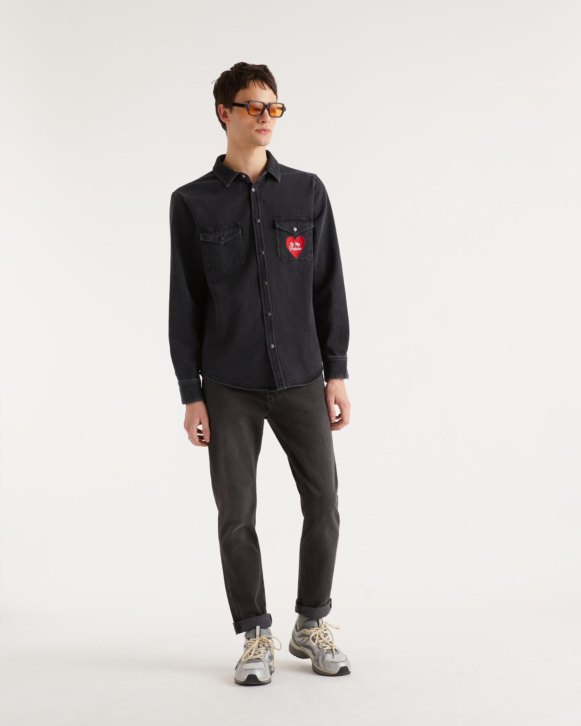 Chemise à manches longues à broderie coeur - Black