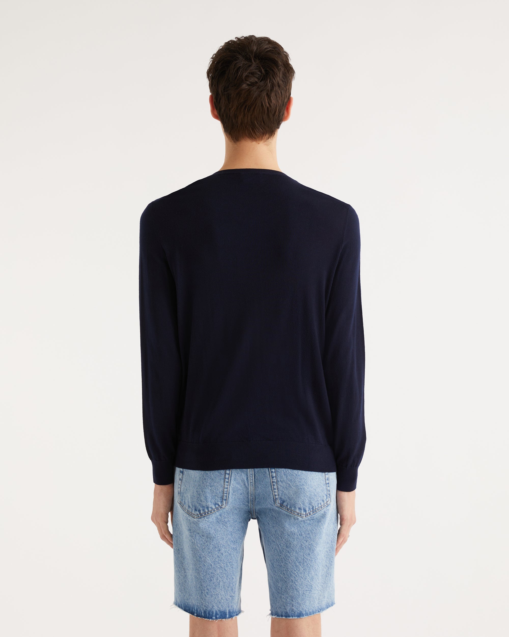 Pull classique à col V en laine mérinos - Navy