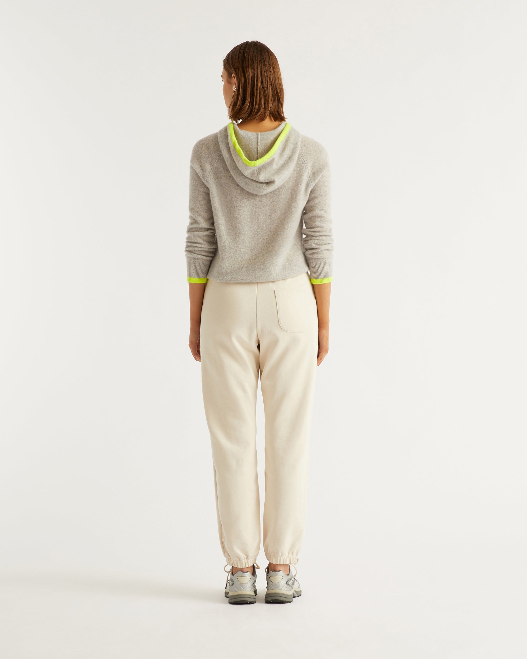 Pantalon de jogging à broderie f.u.t.u.r.e - Desert Sand