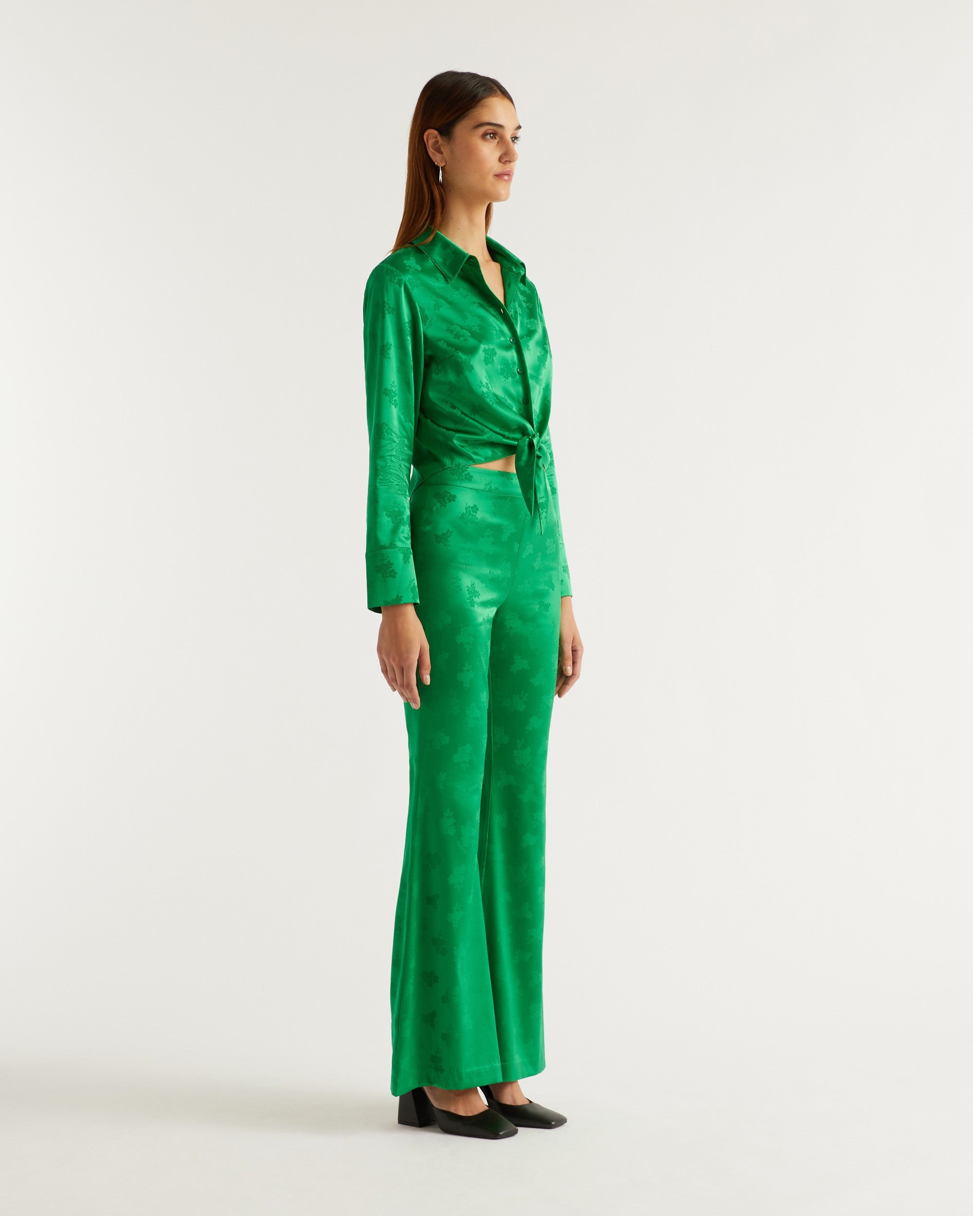 Pantalon flare Milla en soie - Green Jacquard