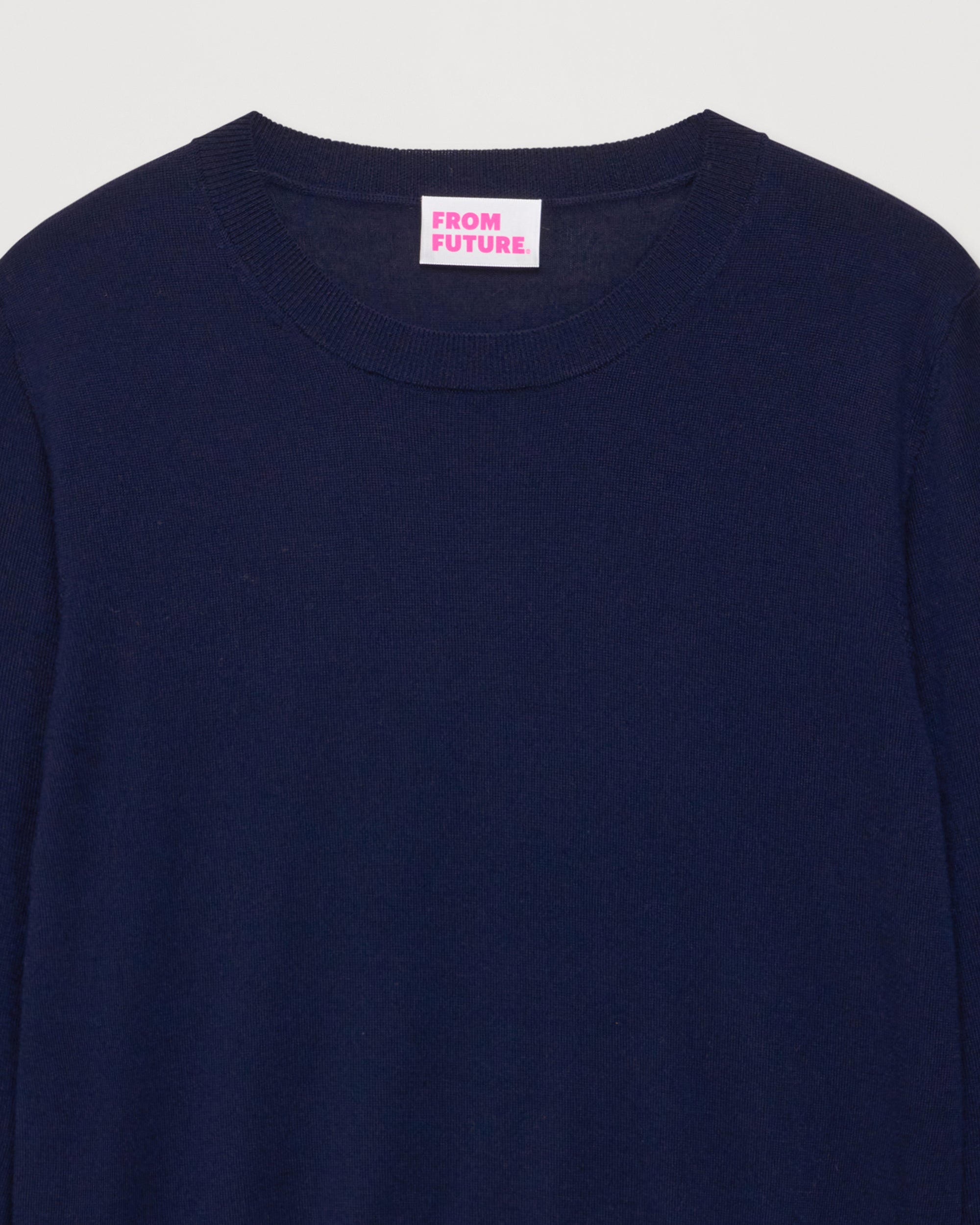 Pull à bord contrasté en laine mérinos - Navy