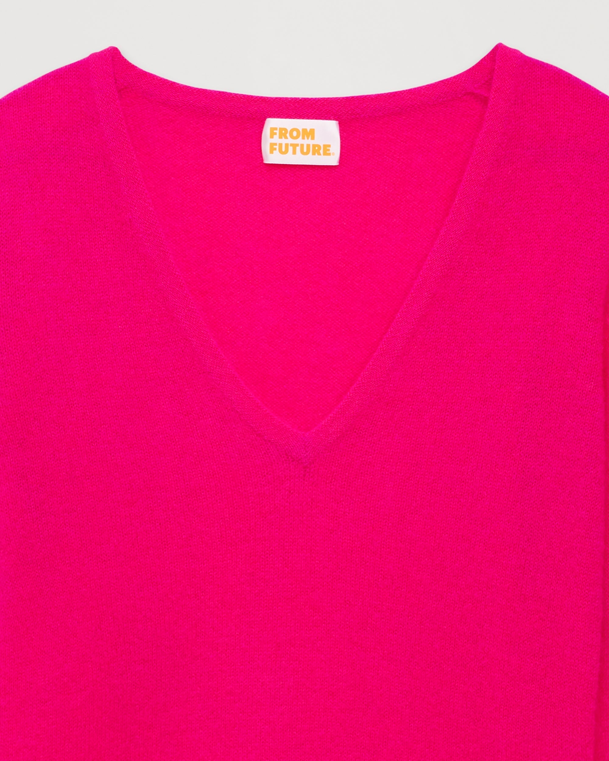 T-shirt Light slim à col V en cachemire - Beach Pink