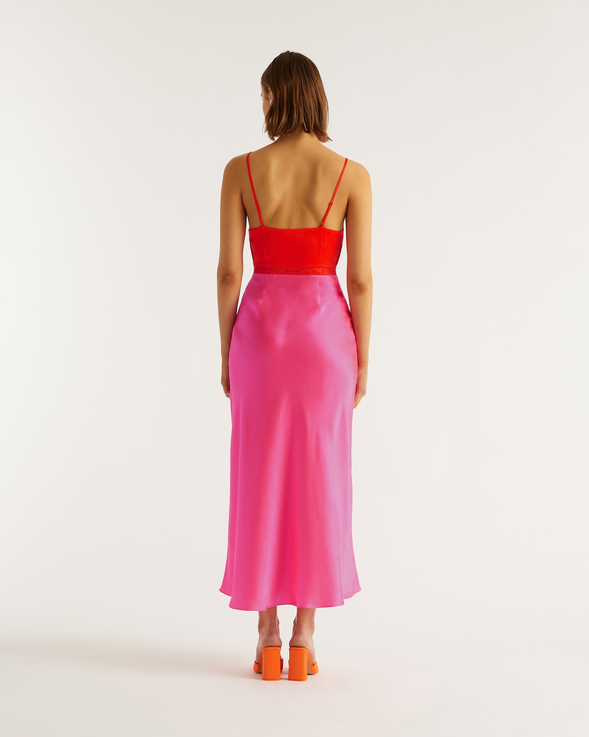 Robe longue Abigail en soie - Neon Pink
