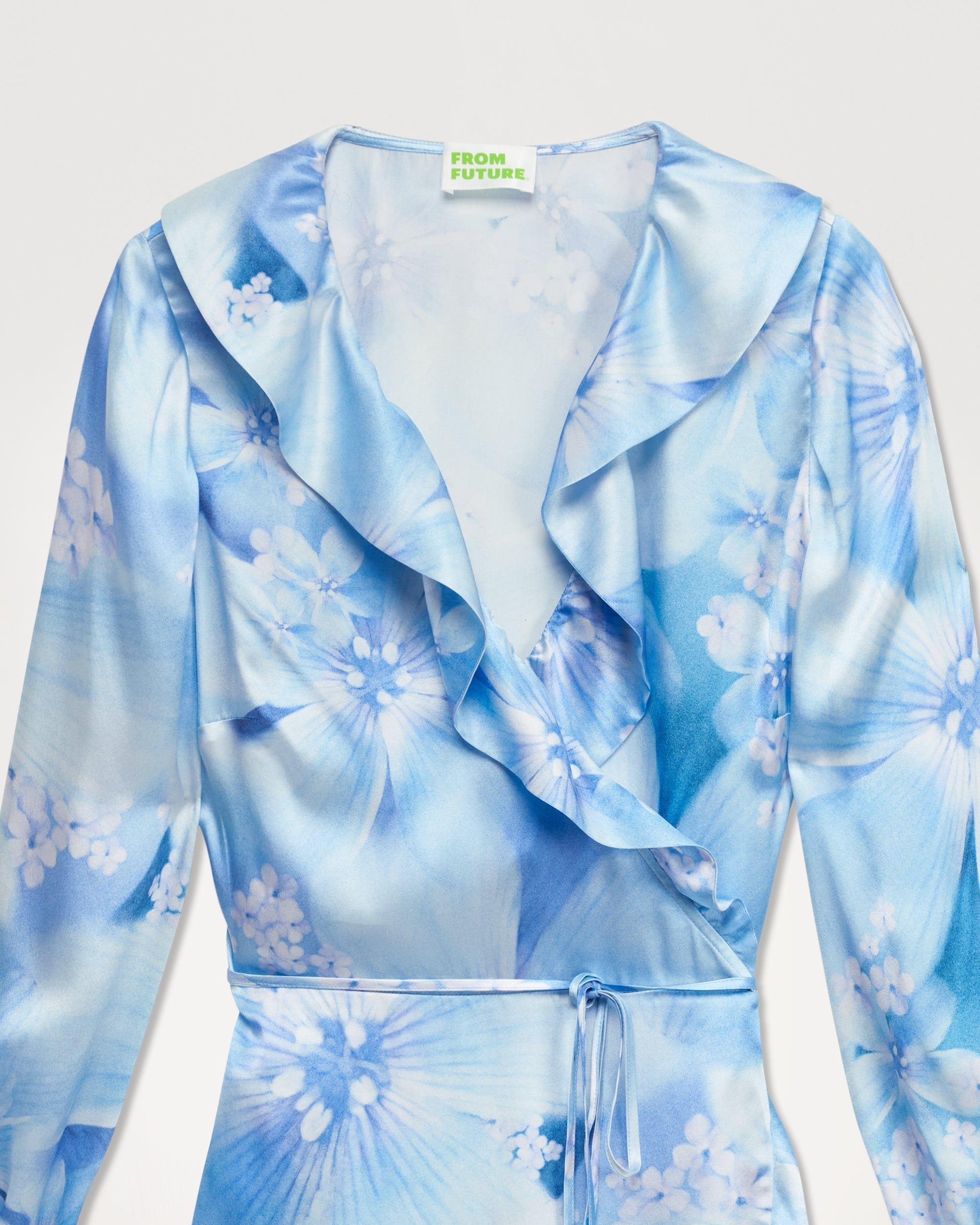 Robe courte Keira en soie - Magic Flowers