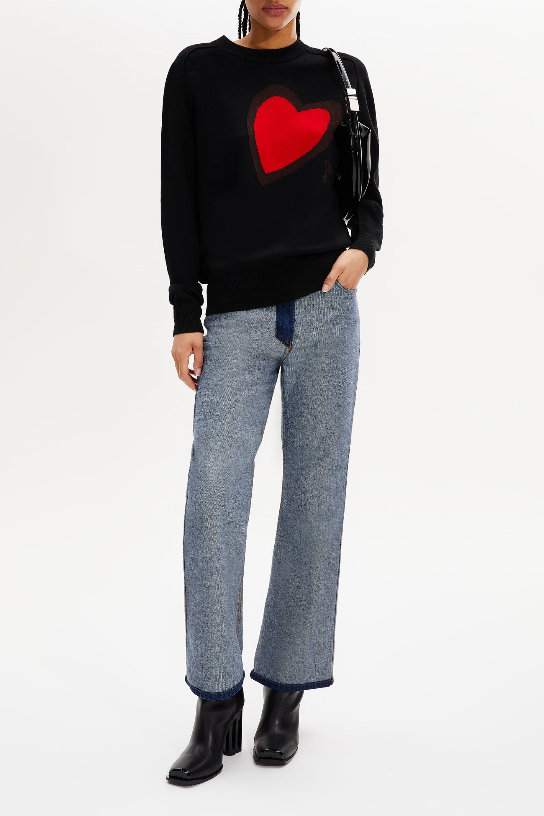 Pull avec un cœur en laine - Noir